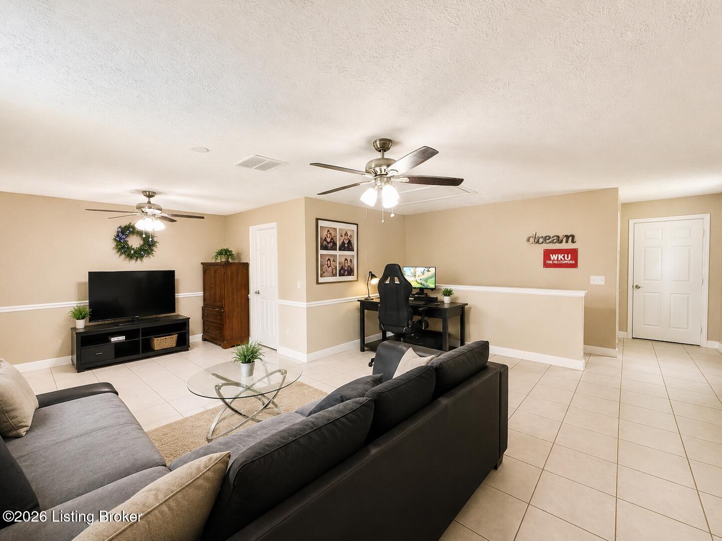 205 Fraim St Property Photo 19