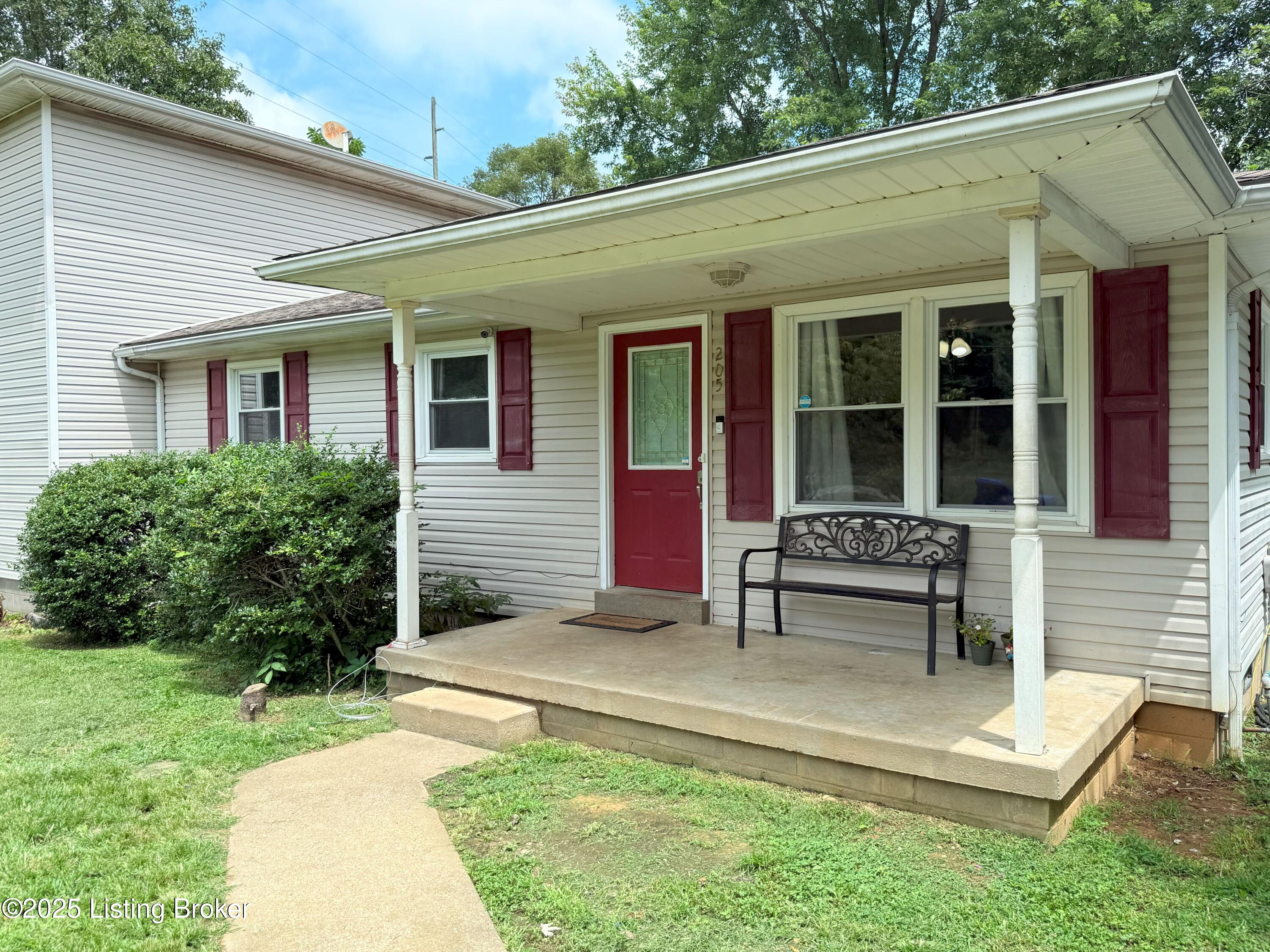 205 Fraim St Property Photo 20
