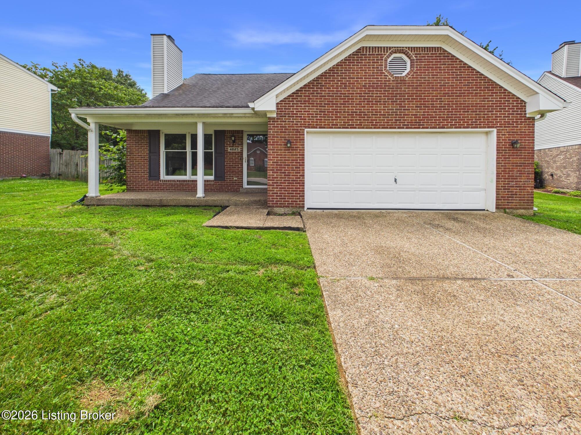 4825 Oak Pointe Dr Property Photo 1
