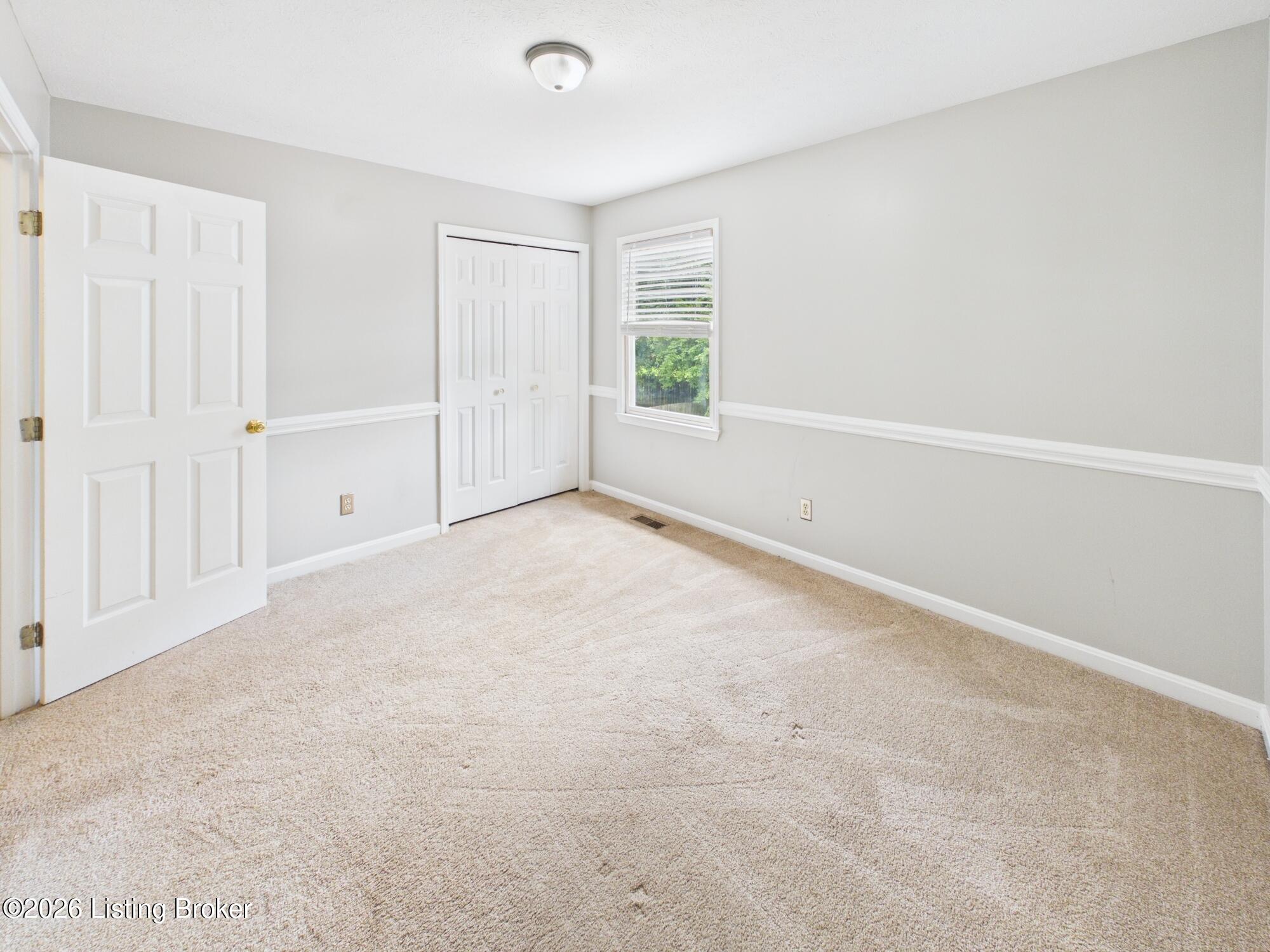 4825 Oak Pointe Dr Property Photo 16