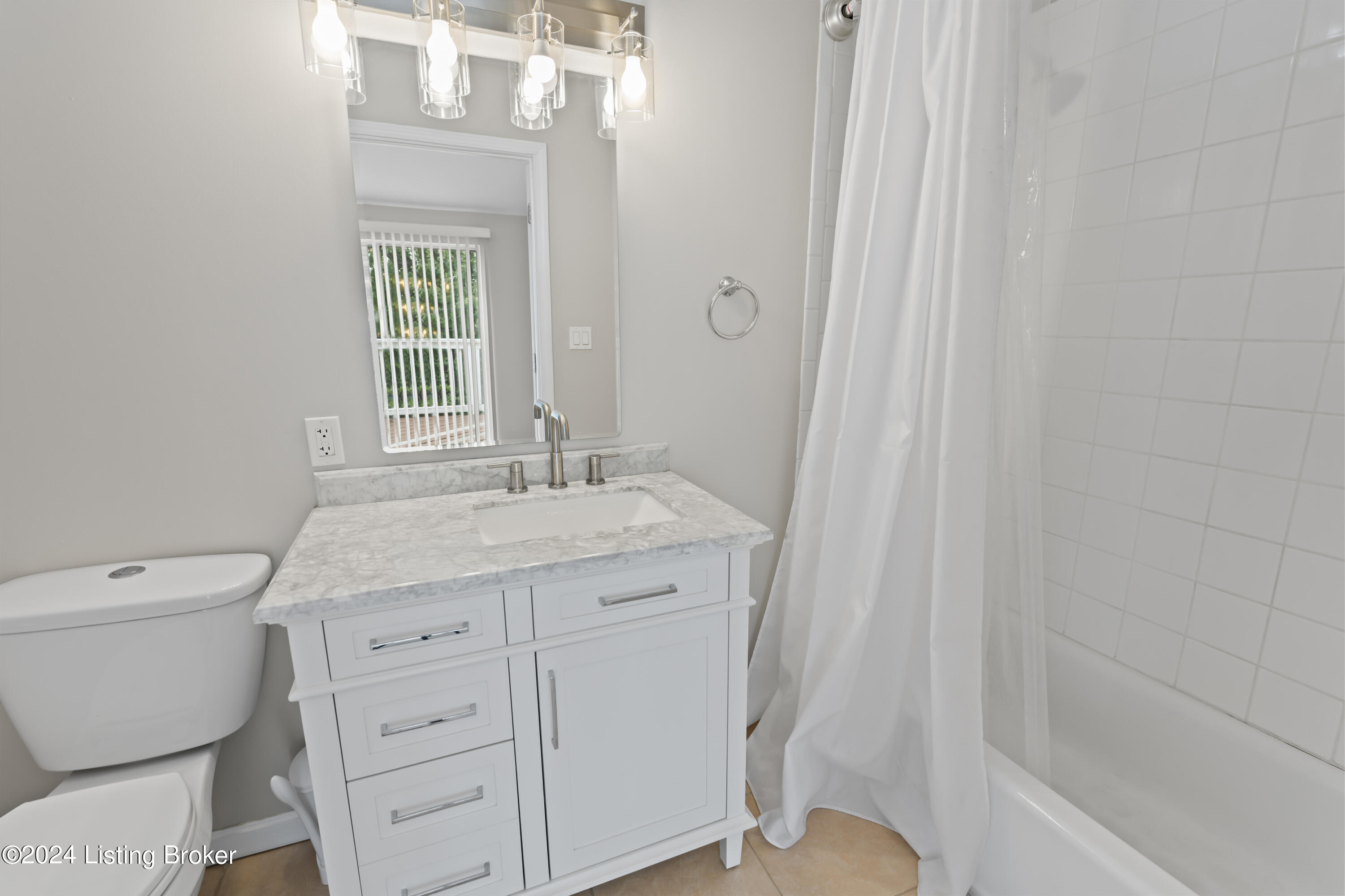 3810 Norbourne Blvd Property Photo 22