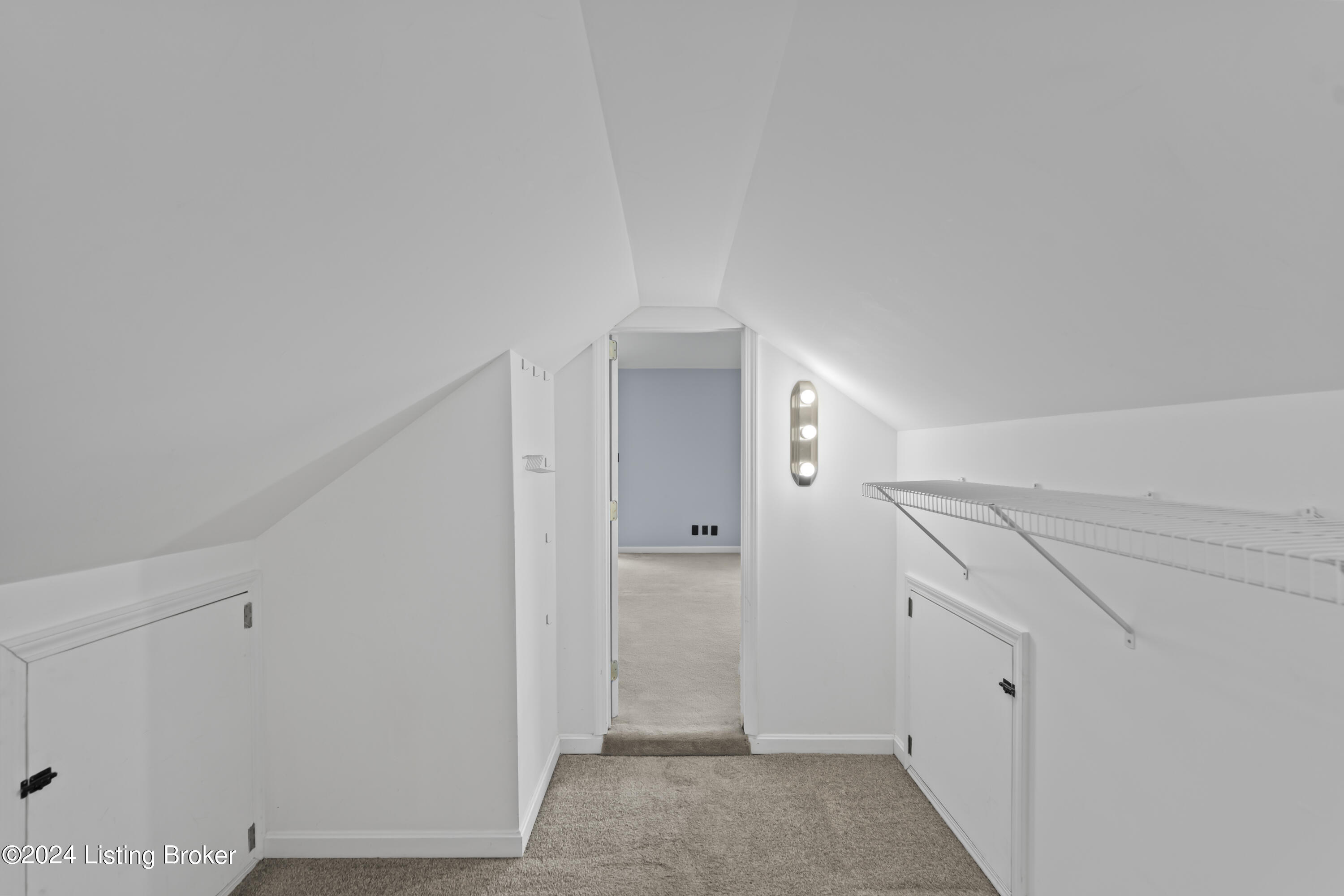 3810 Norbourne Blvd Property Photo 24