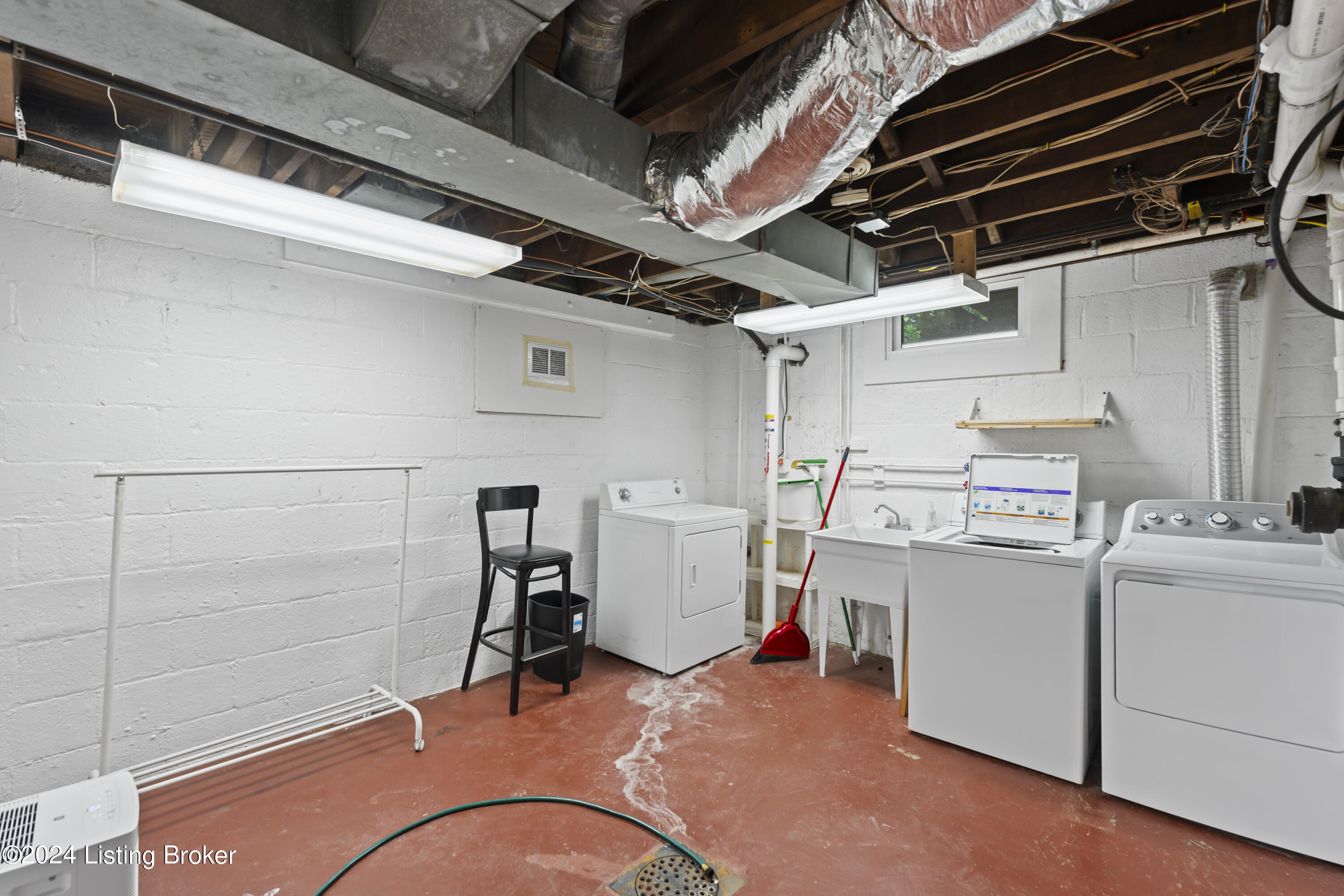3810 Norbourne Blvd Property Photo 29