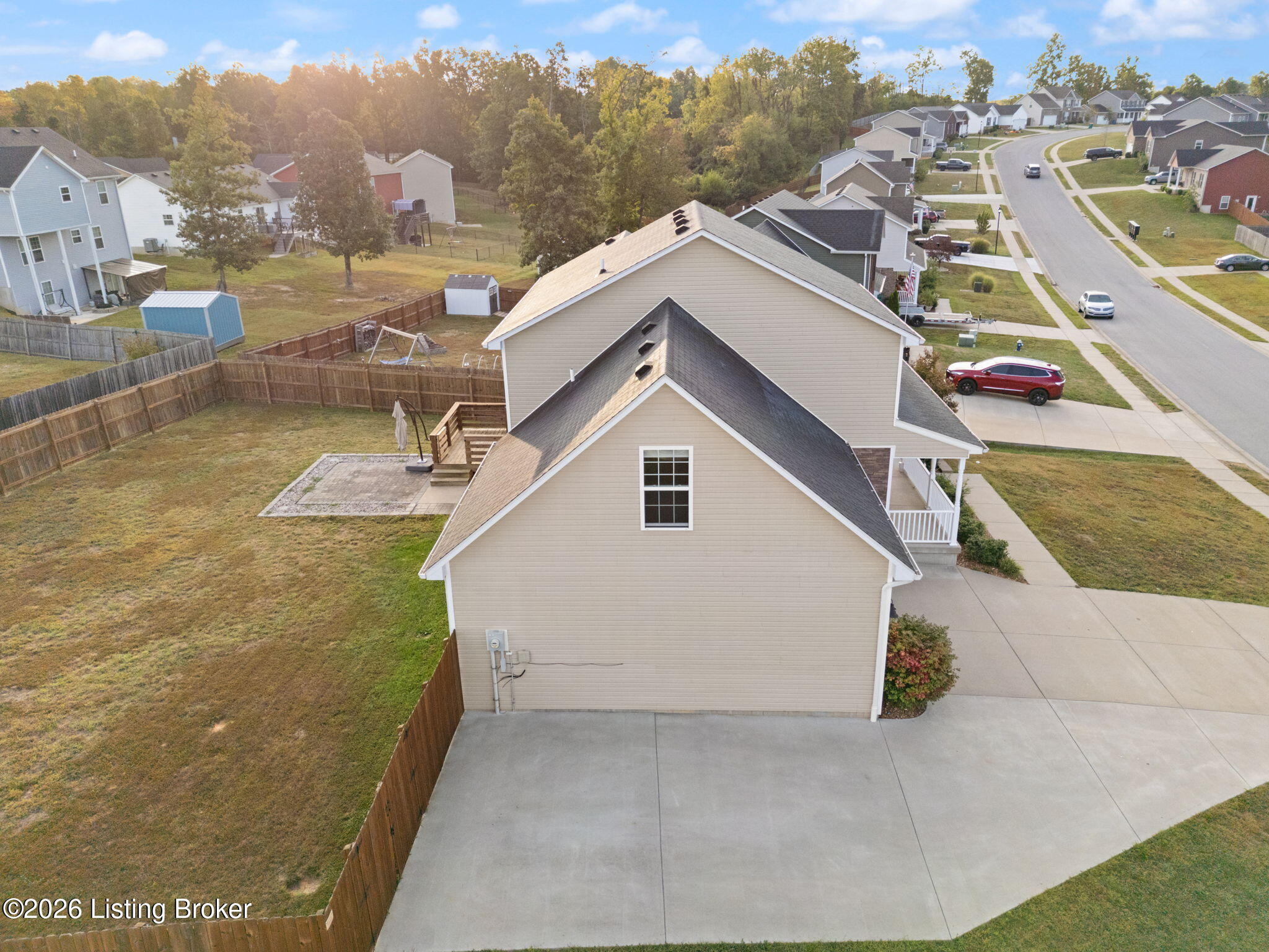 213 Butterfield Dr Property Photo 18