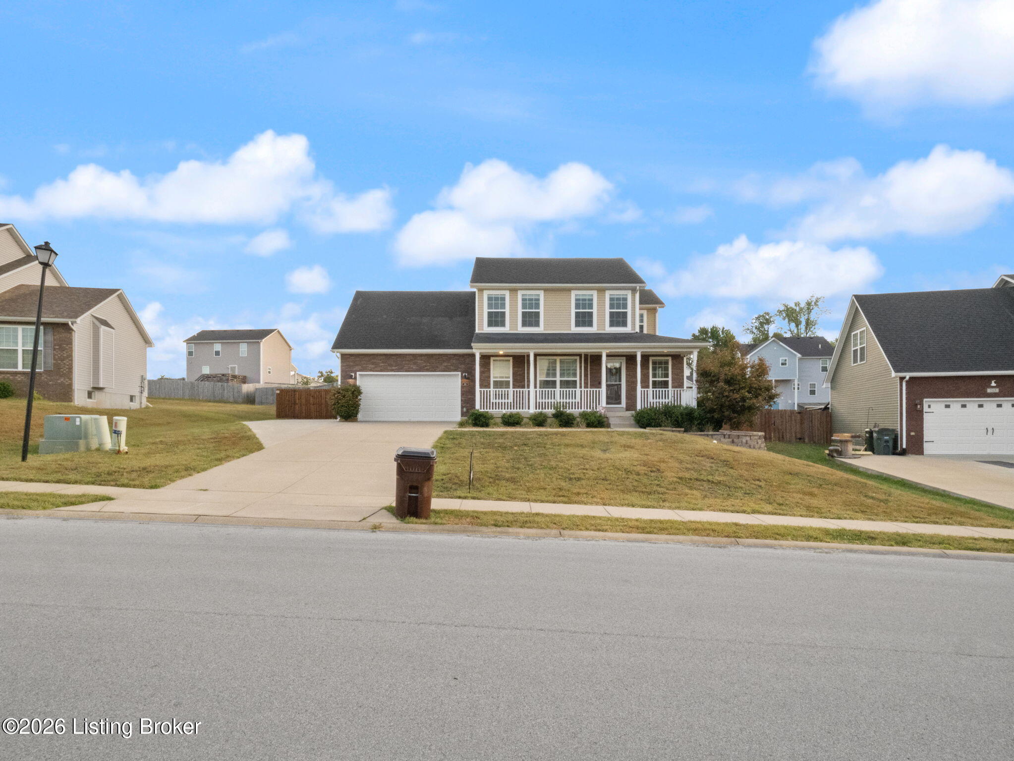 213 Butterfield Dr Property Photo 21