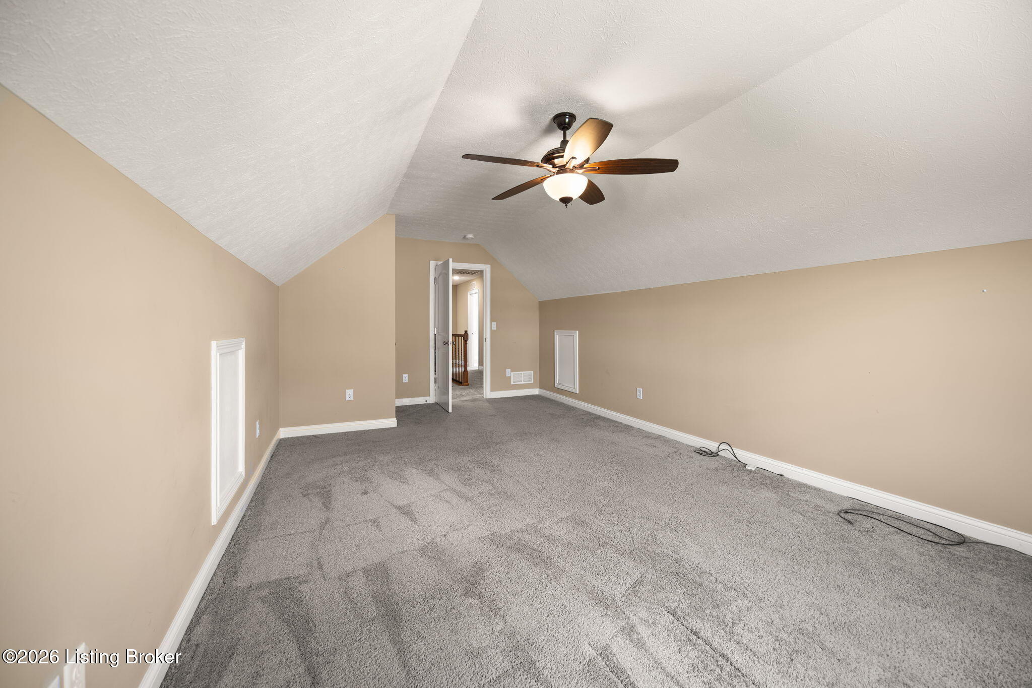 213 Butterfield Dr Property Photo 34