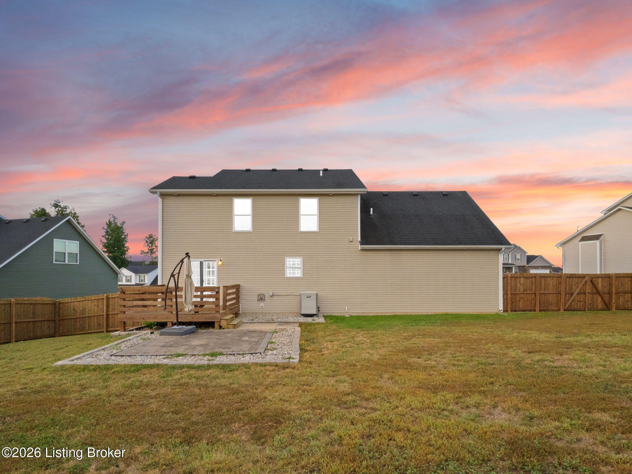 213 Butterfield Dr Property Photo 44