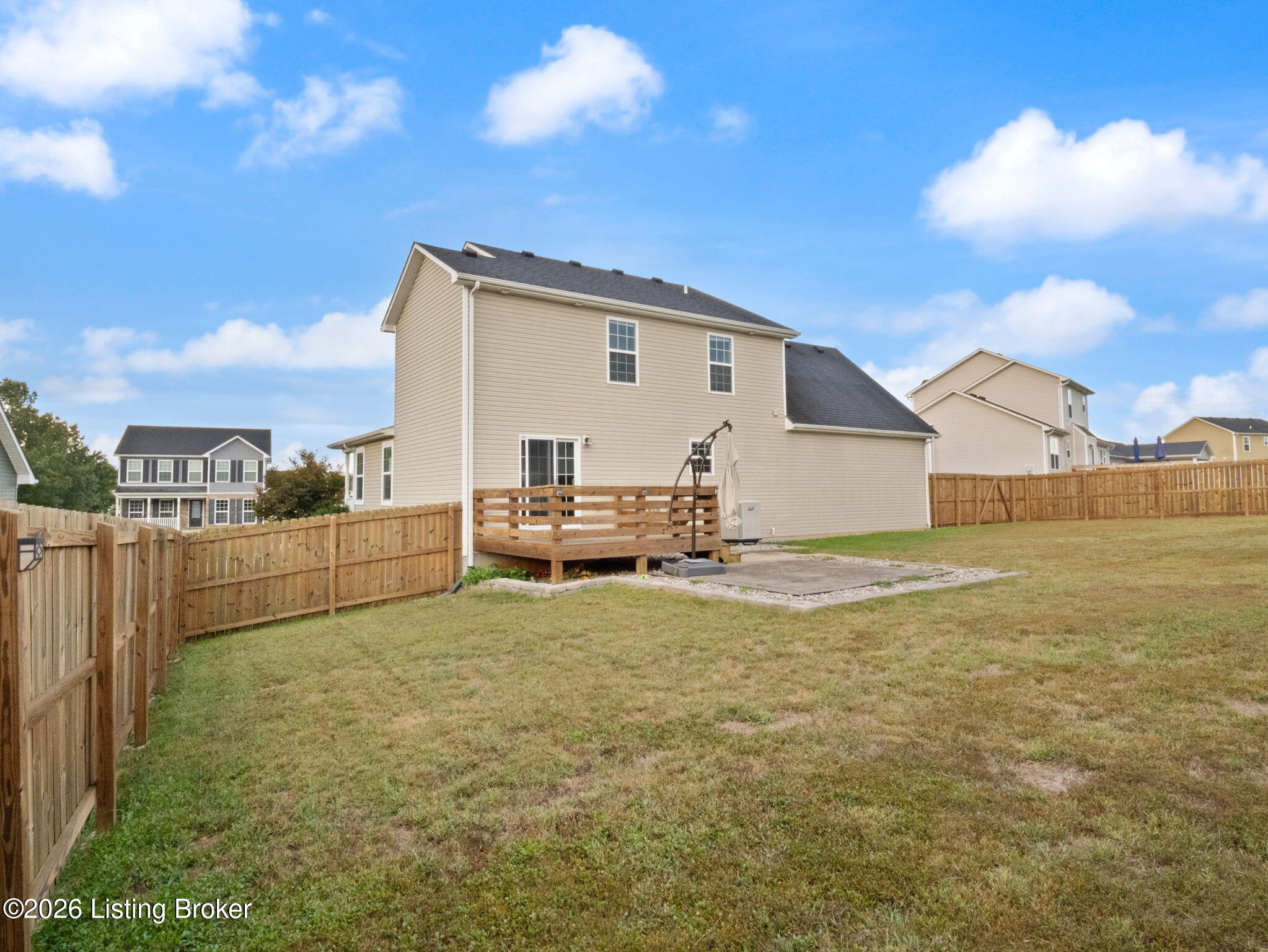 213 Butterfield Dr Property Photo 45