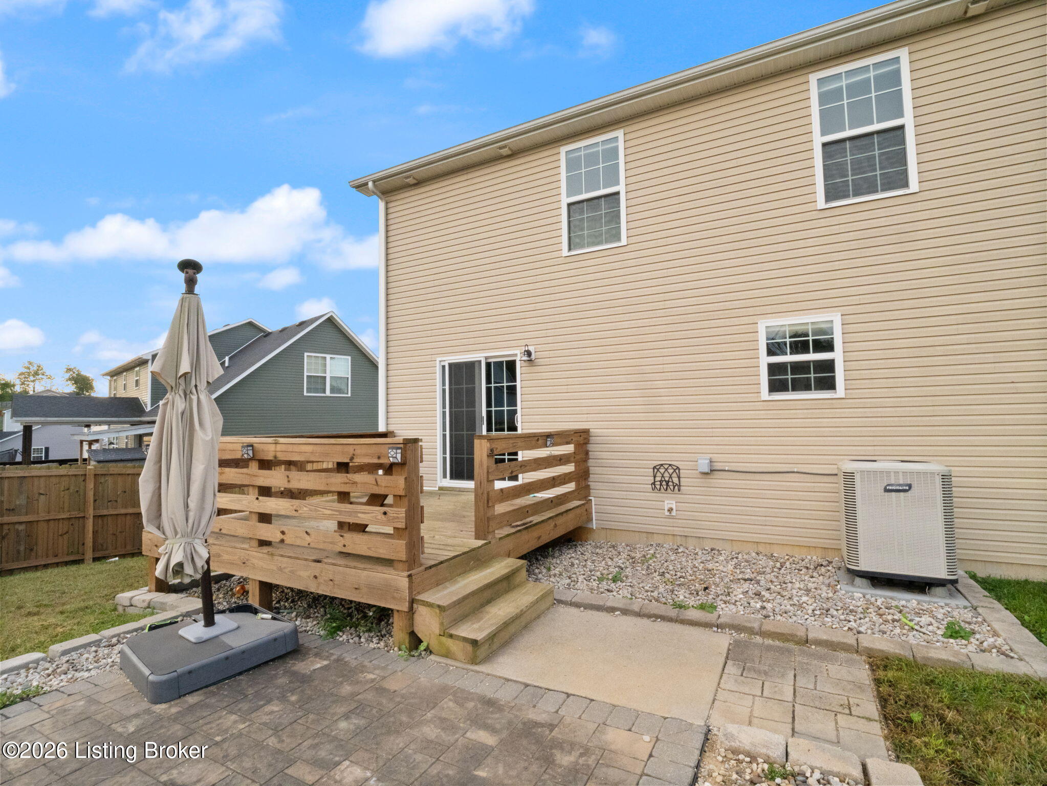 213 Butterfield Dr Property Photo 48