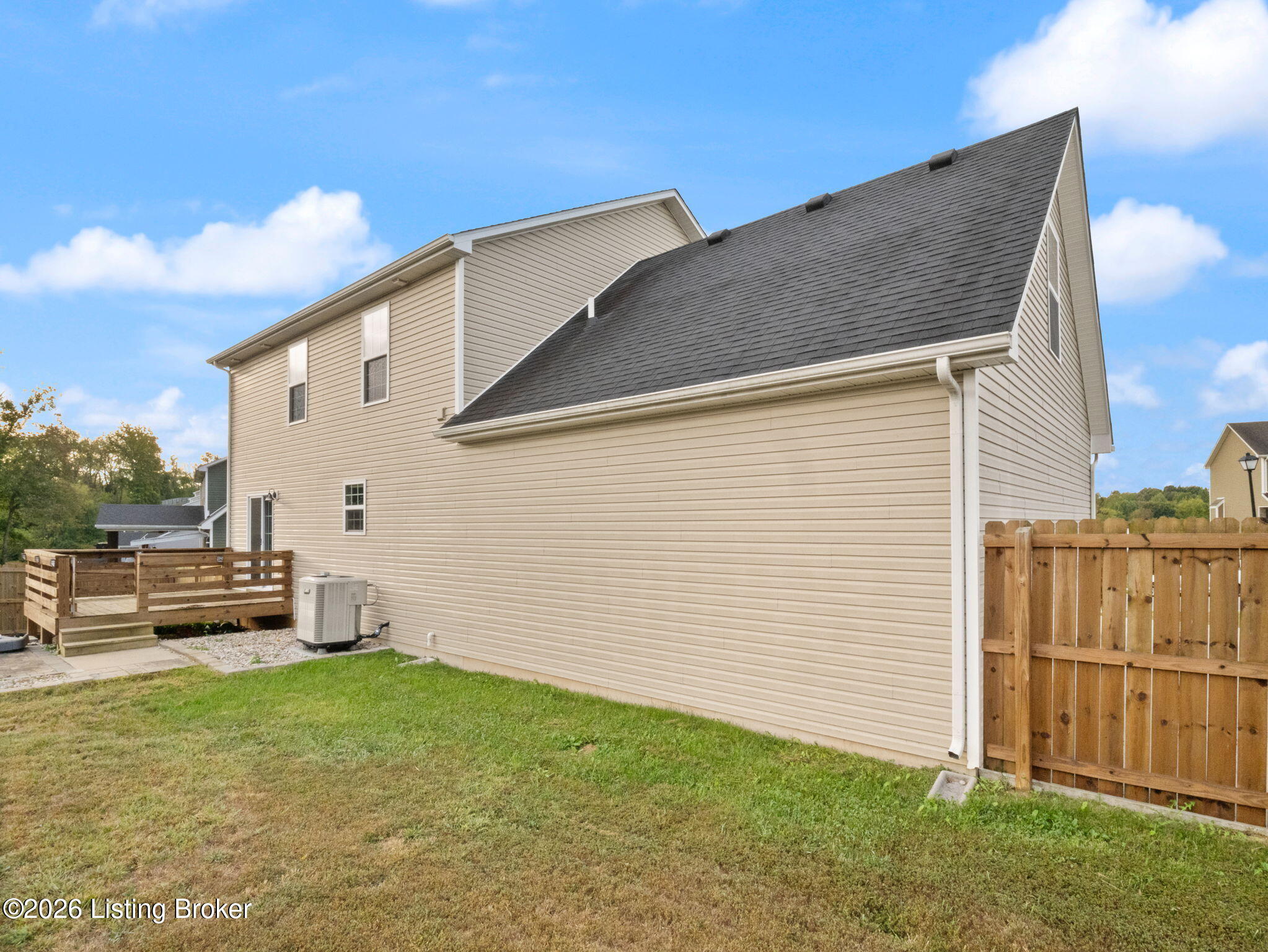 213 Butterfield Dr Property Photo 50