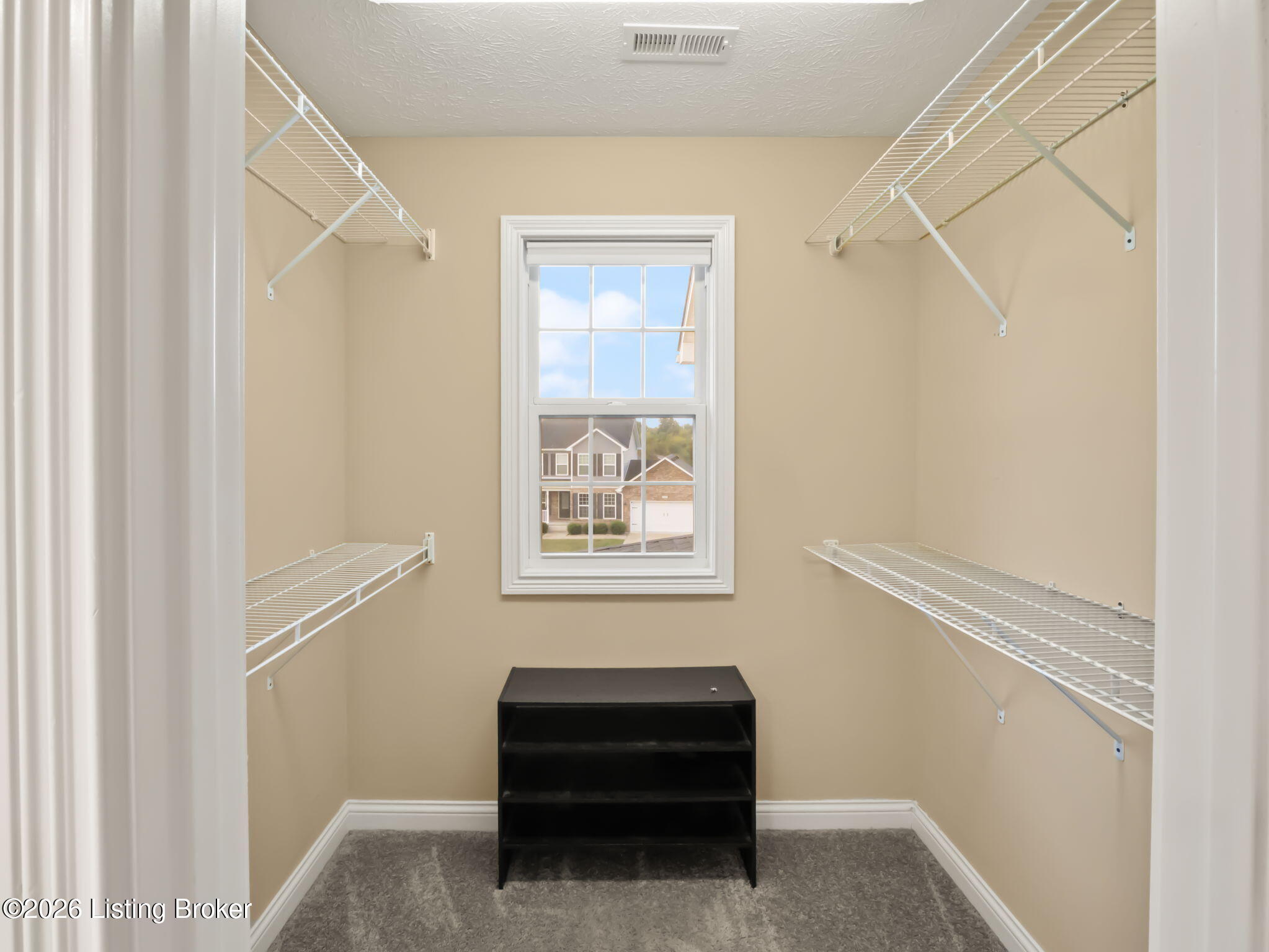 213 Butterfield Dr Property Photo 101