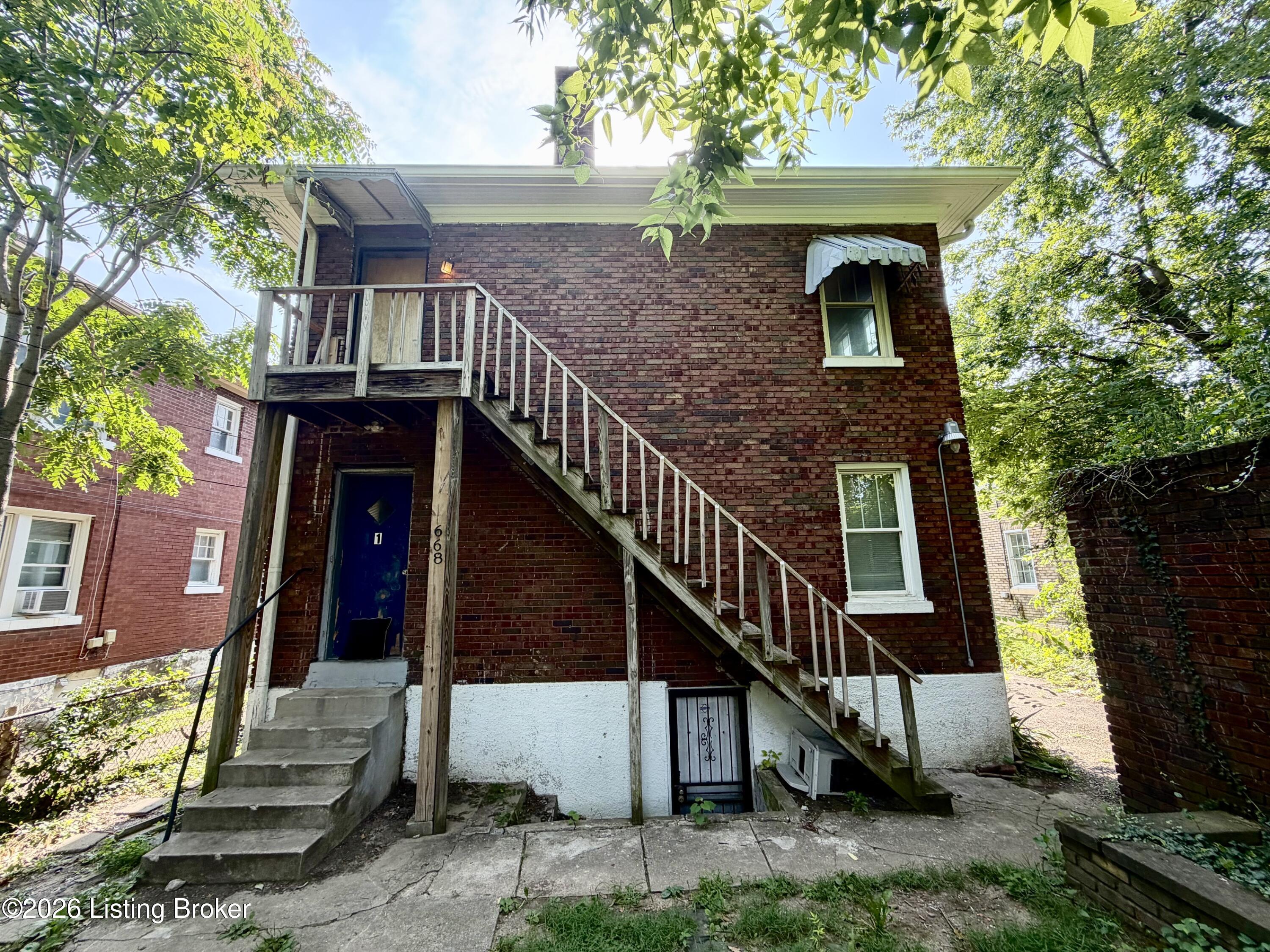 668 Lindell Ave 2 Property Photo 10