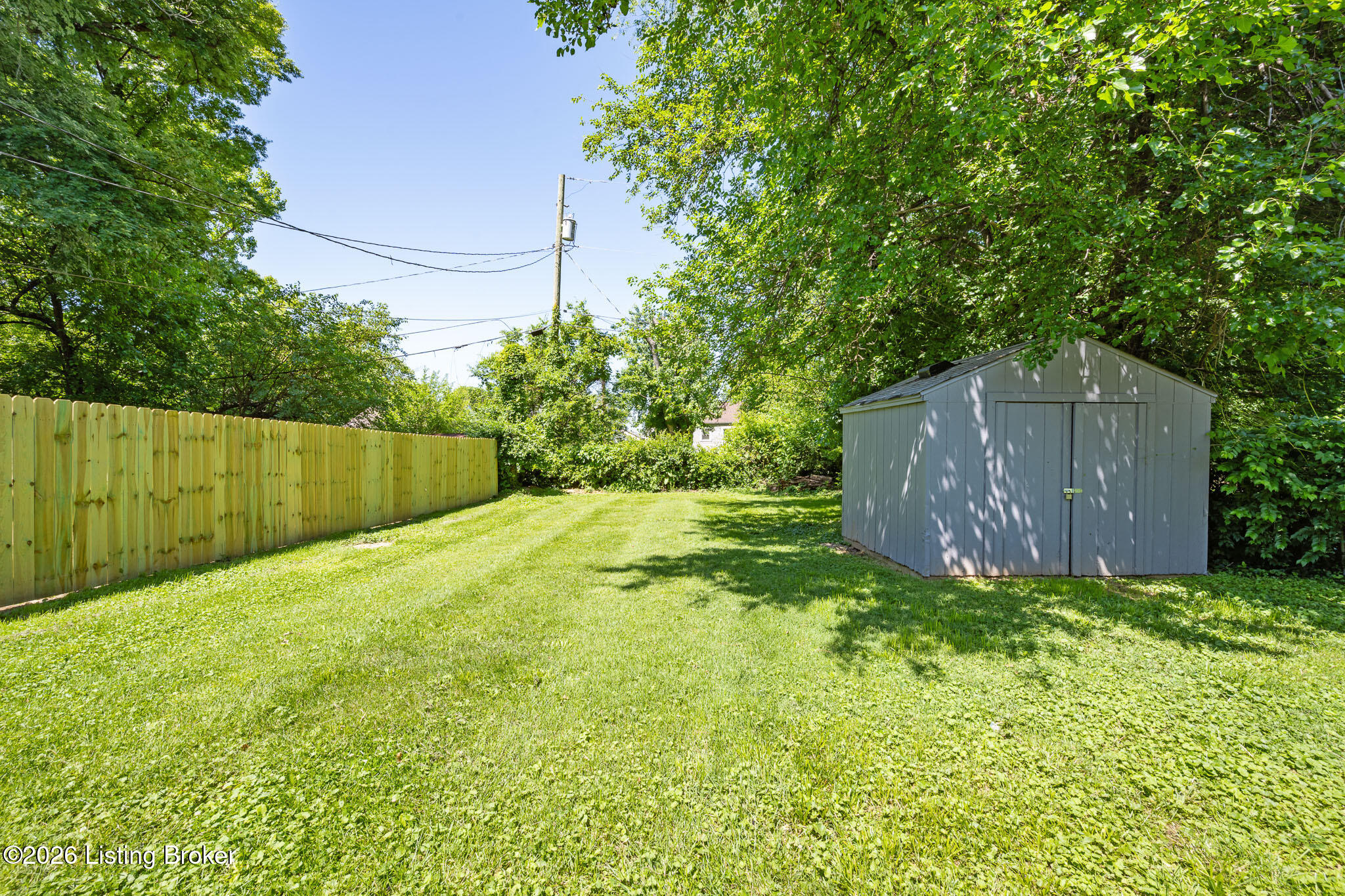 1932 Beech St Property Photo 37