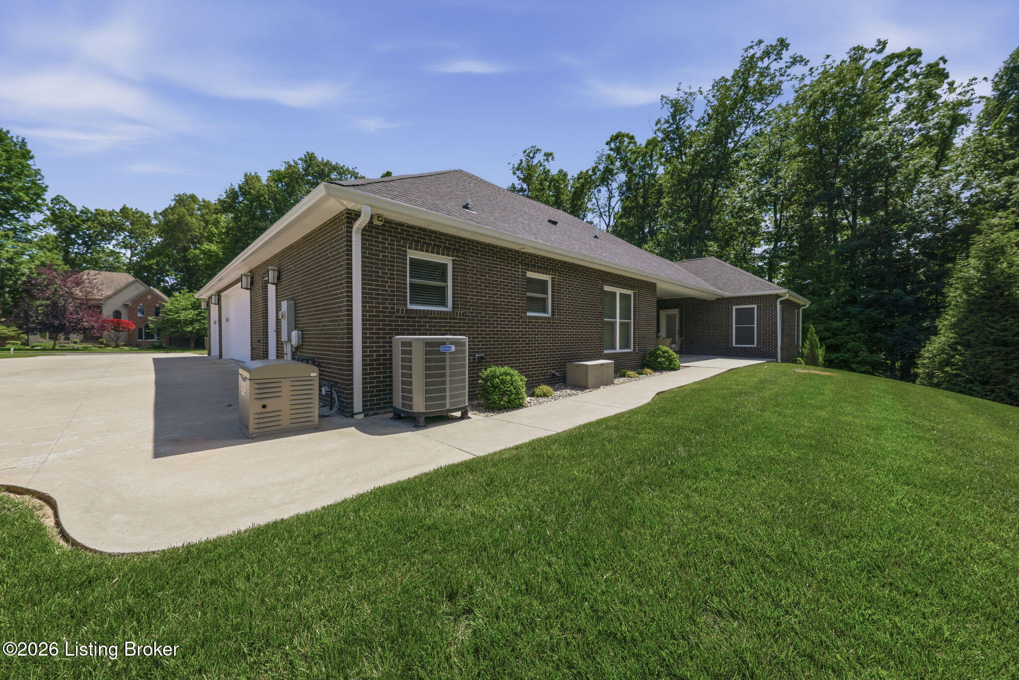 1118 Cave Run Ln Property Photo 40