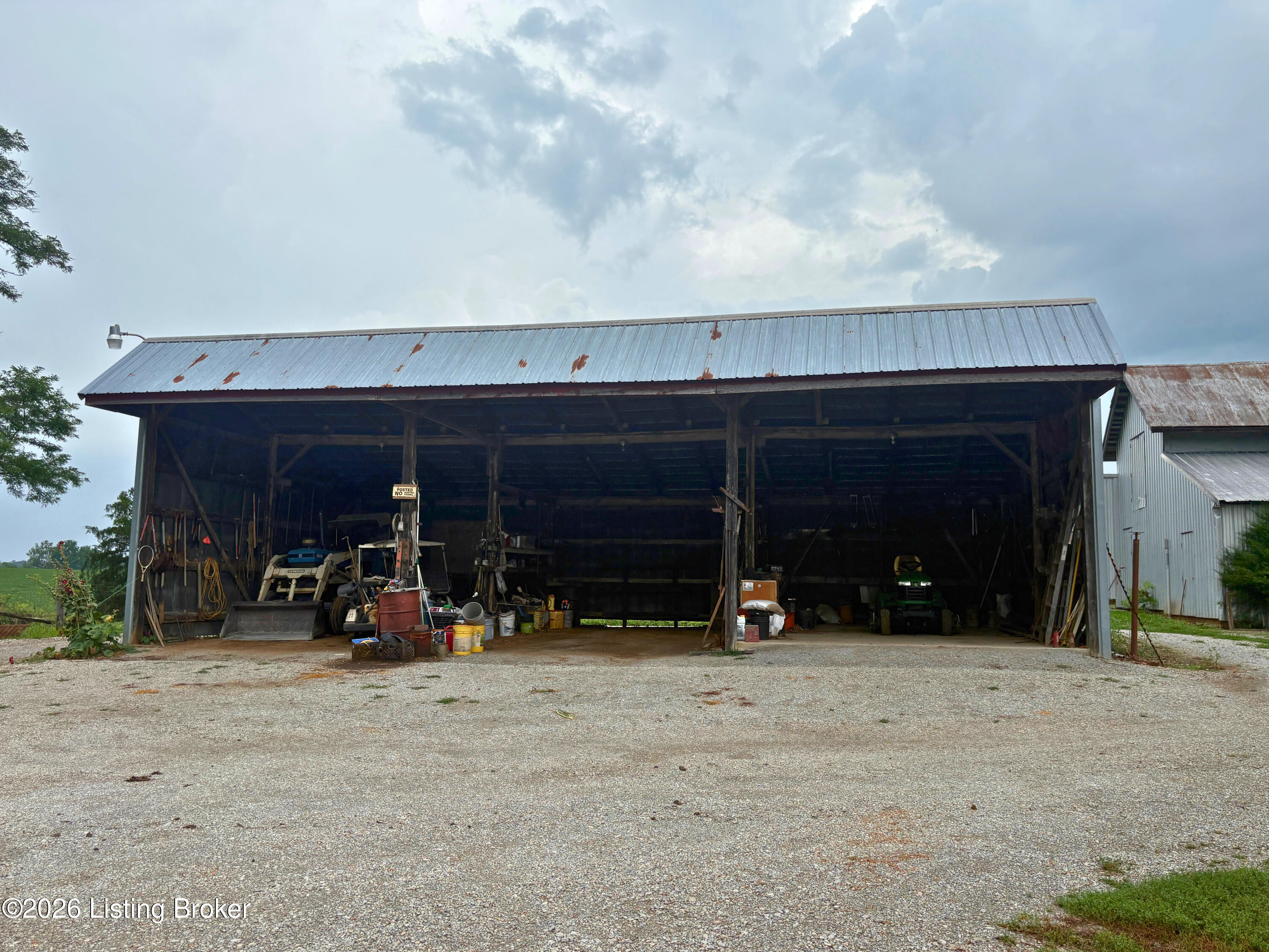 2330 New Shepherdsville Rd Property Photo 12