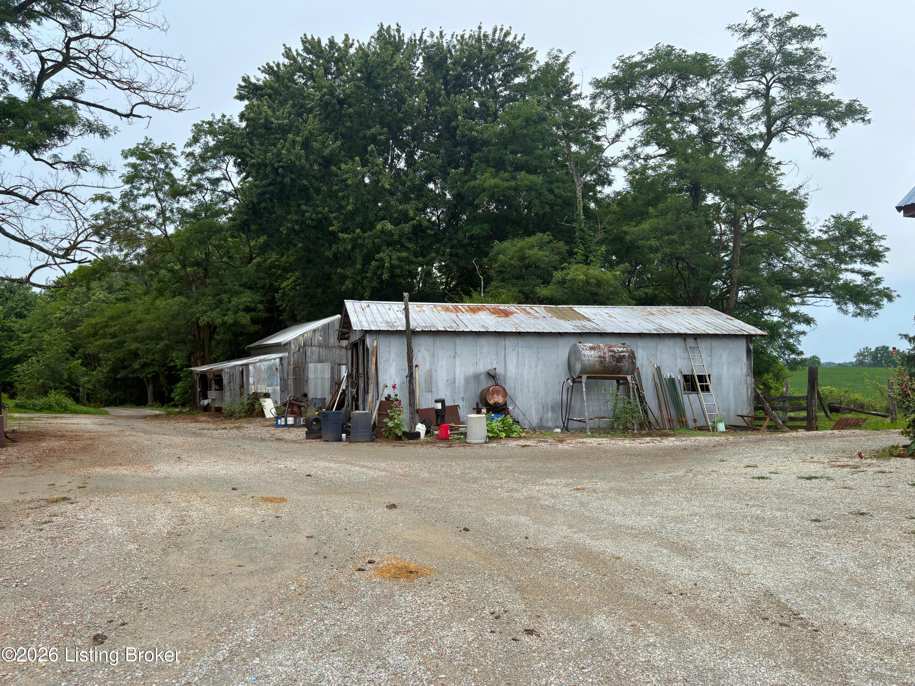 2330 New Shepherdsville Rd Property Photo 13