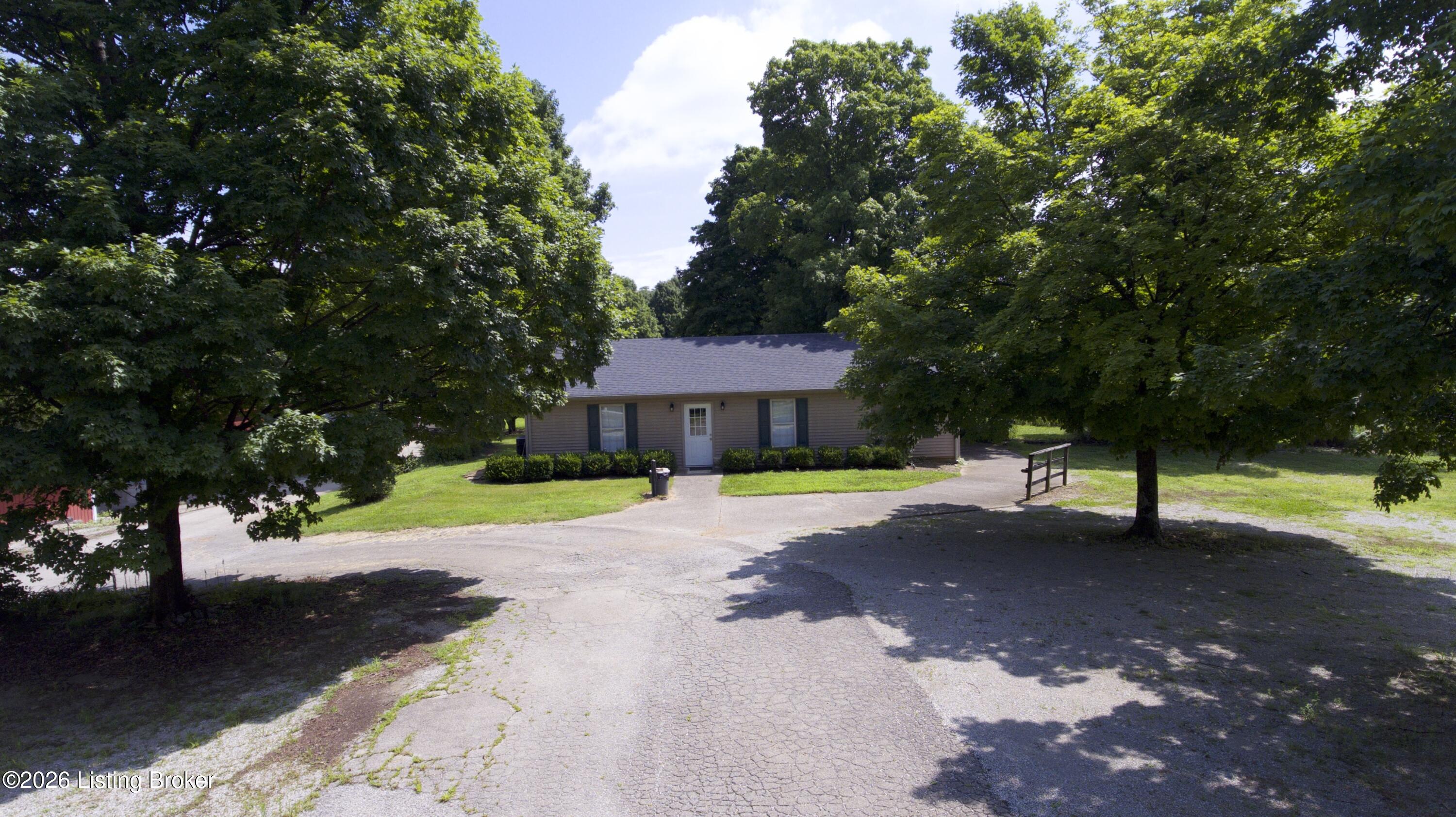 2330 New Shepherdsville Rd Property Photo 58