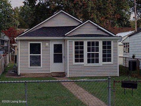925 Brentwood Ave Property Photo 1