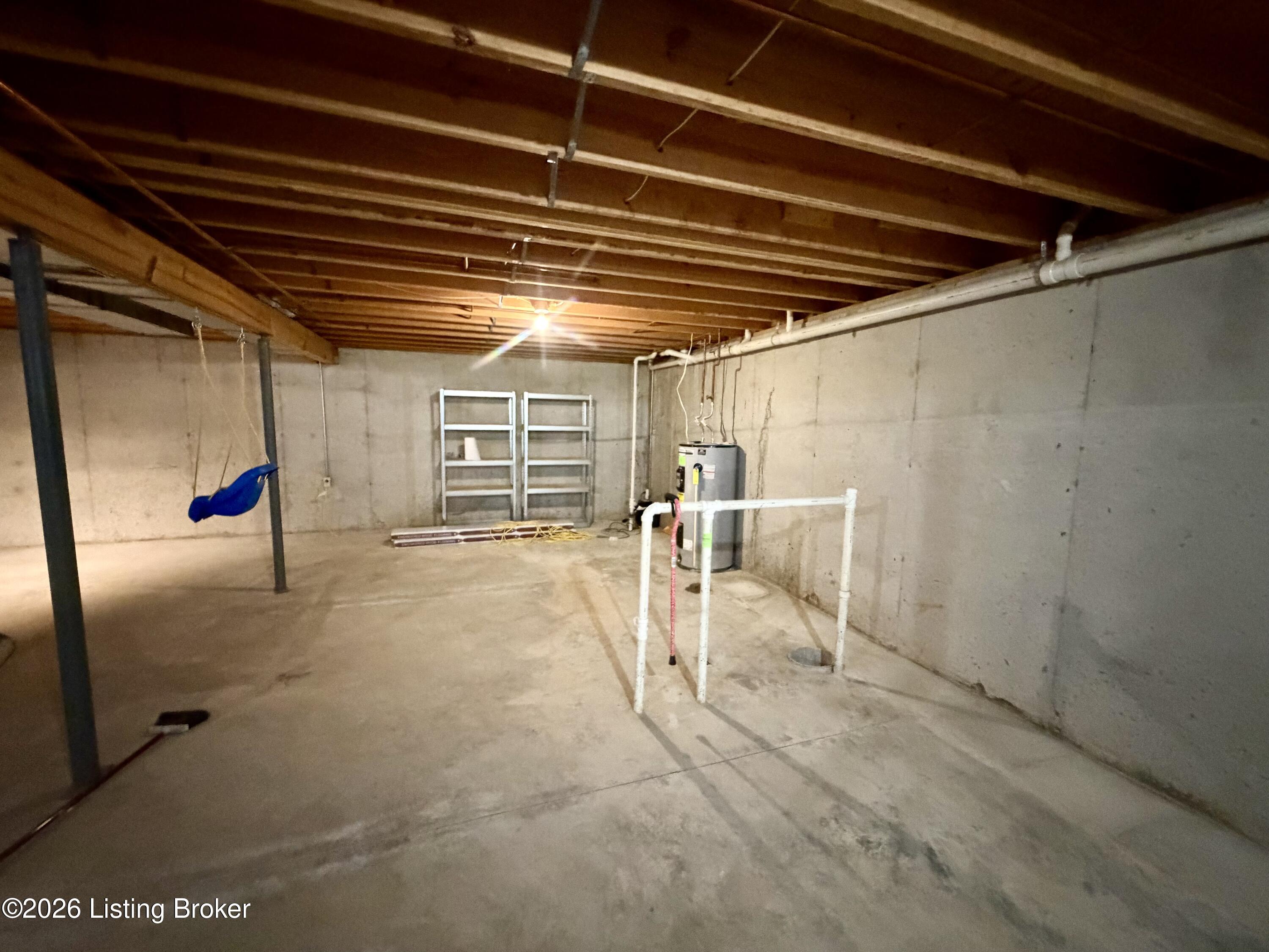 2025 Shannon Dr Property Photo 33