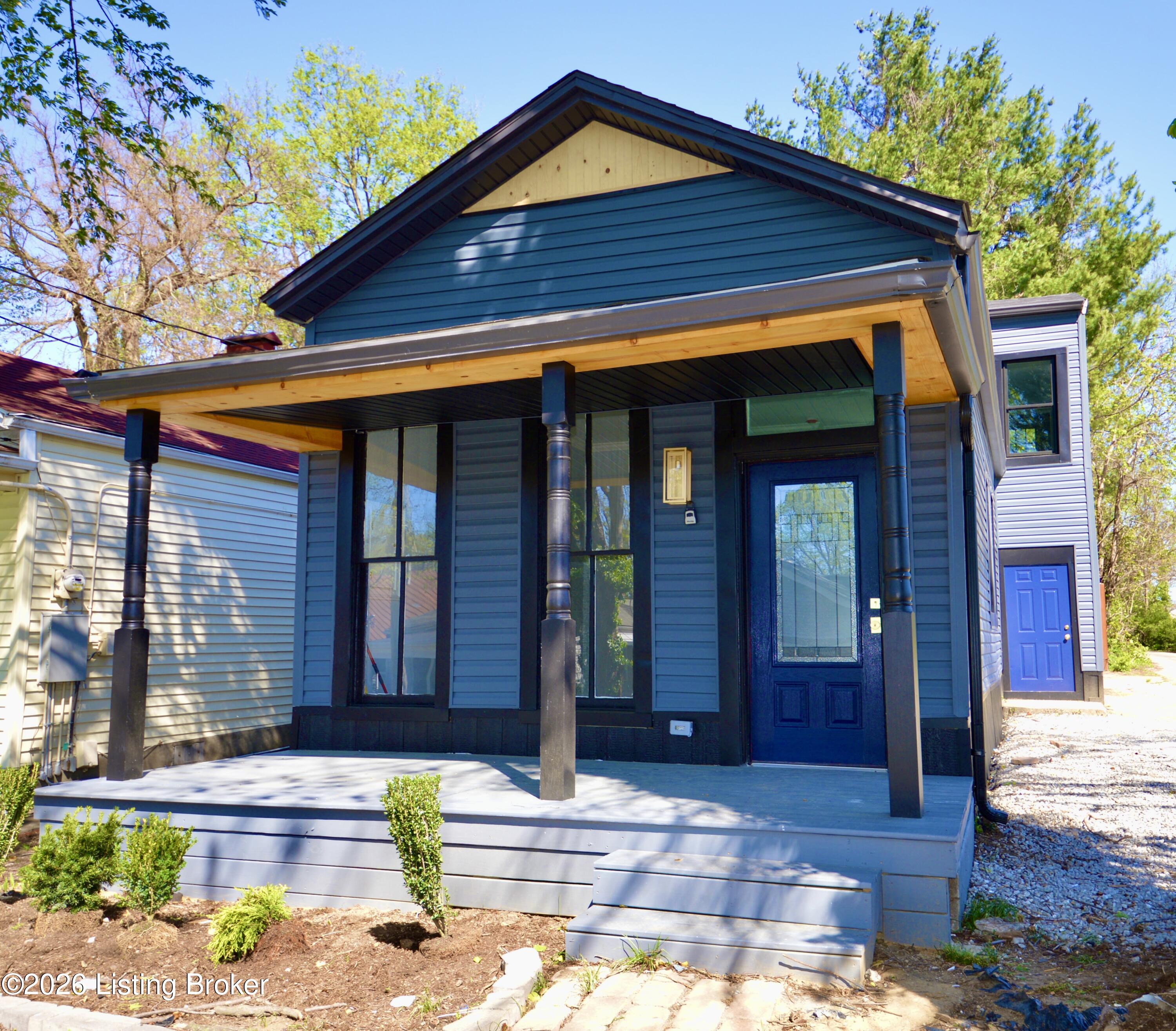 101 N Jane St Property Photo 1