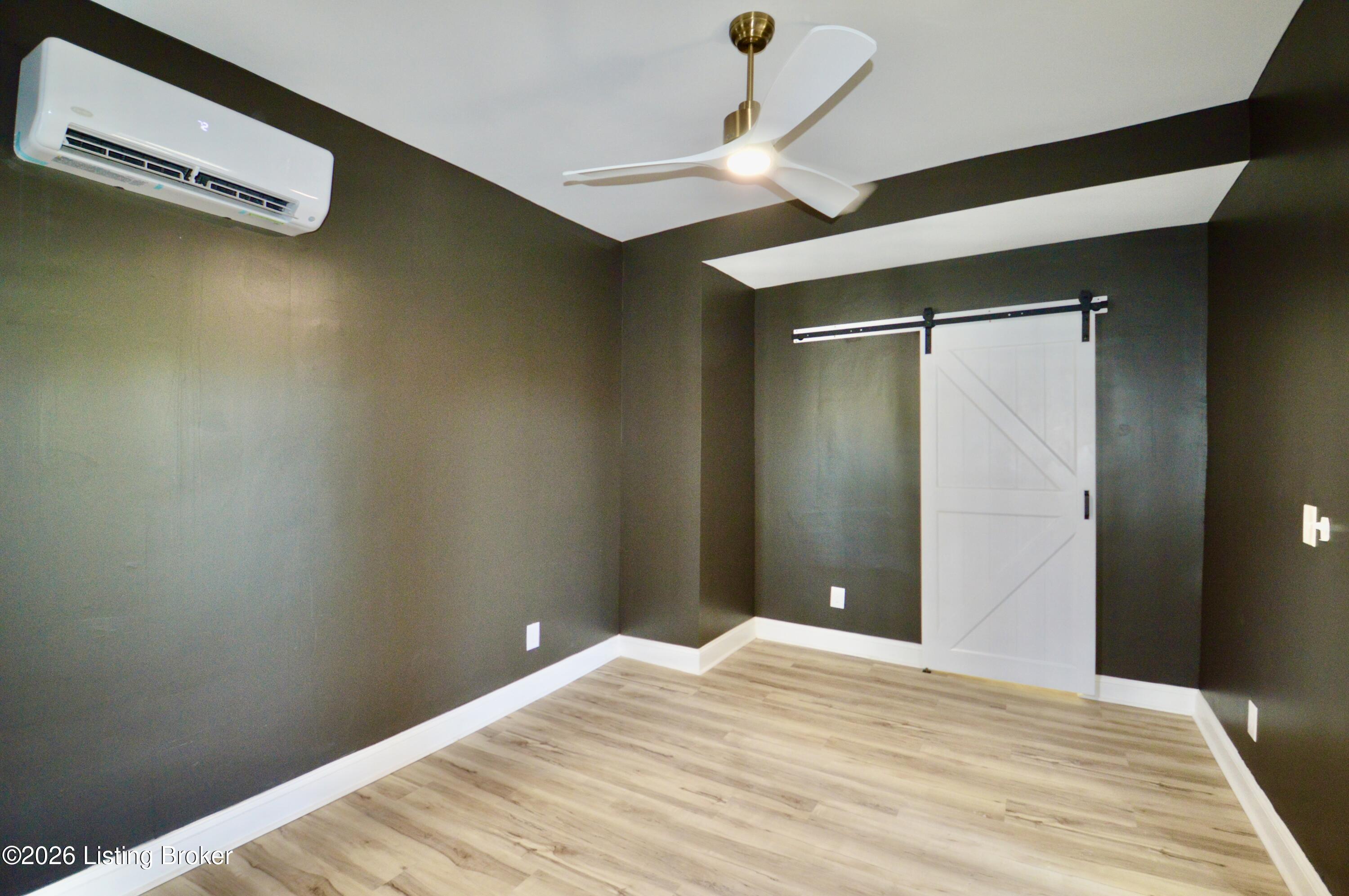 101 N Jane St Property Photo 13