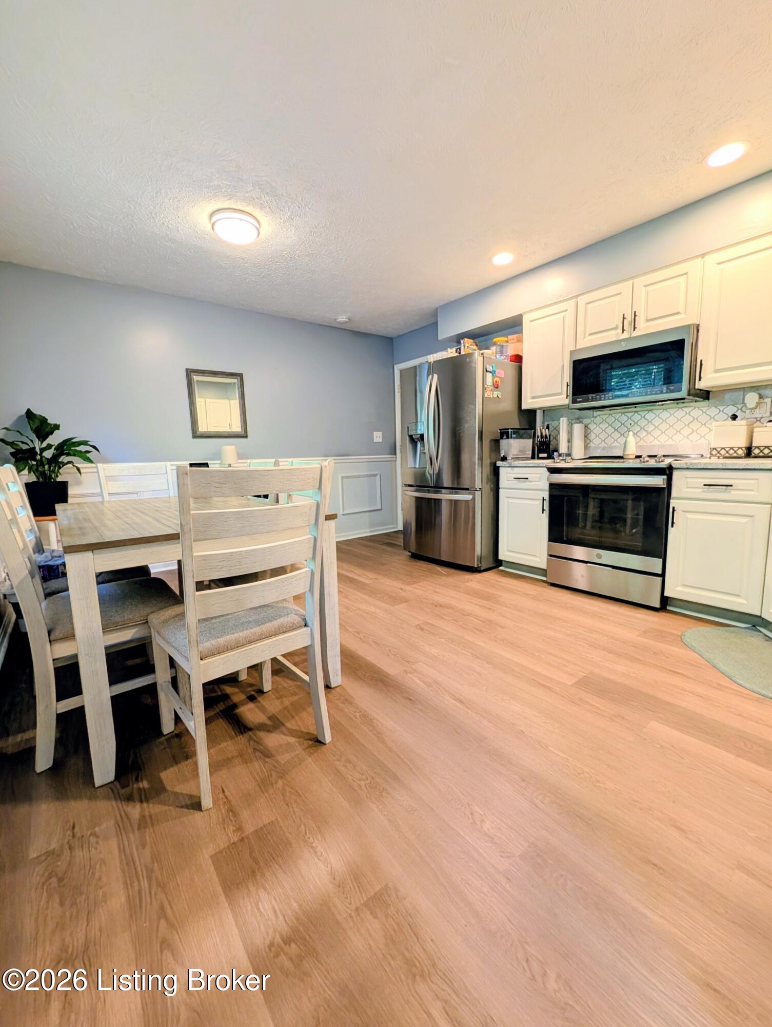 5412 Pearce Way Property Photo 5