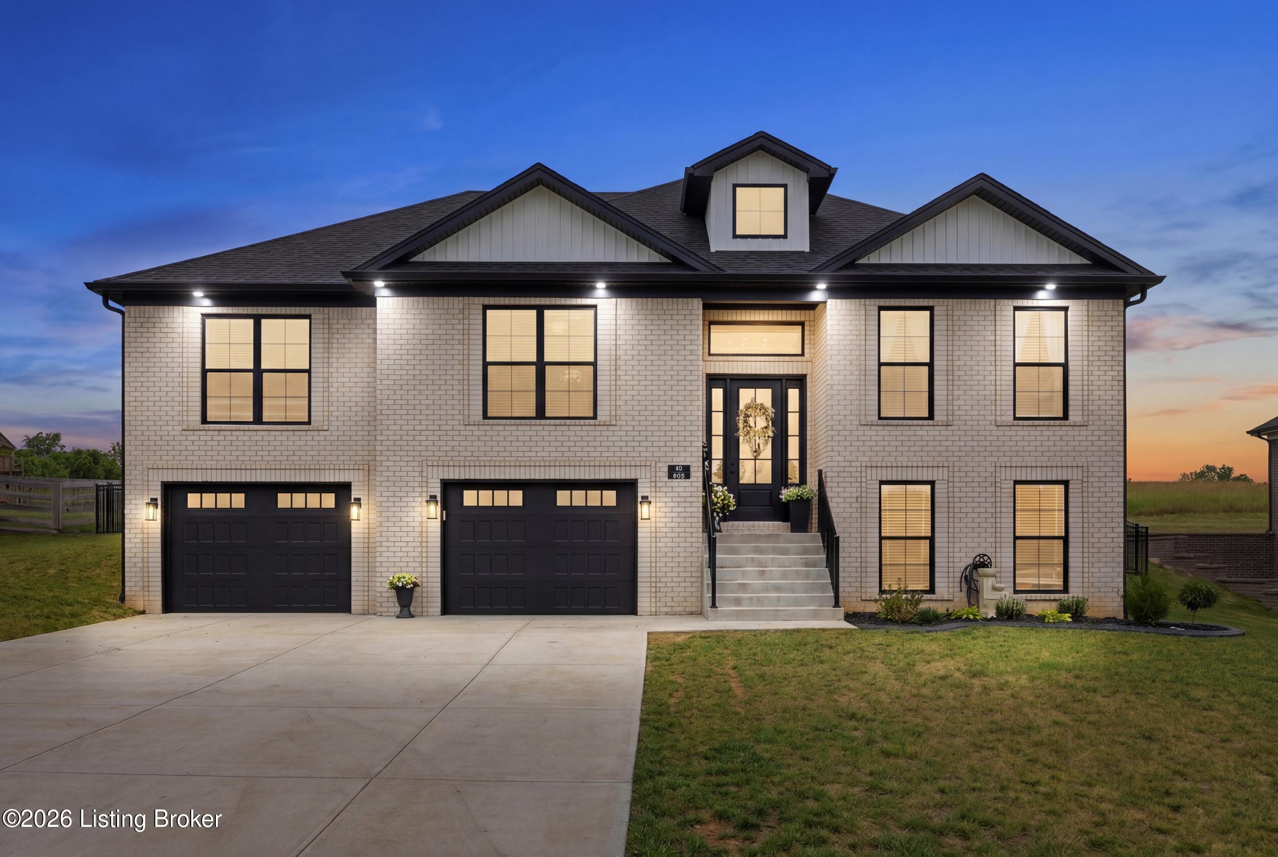859 The Landings Property Photo 1