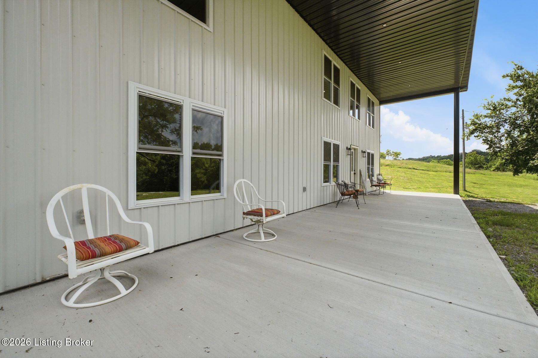 1451 W Hwy 524 Property Photo 5