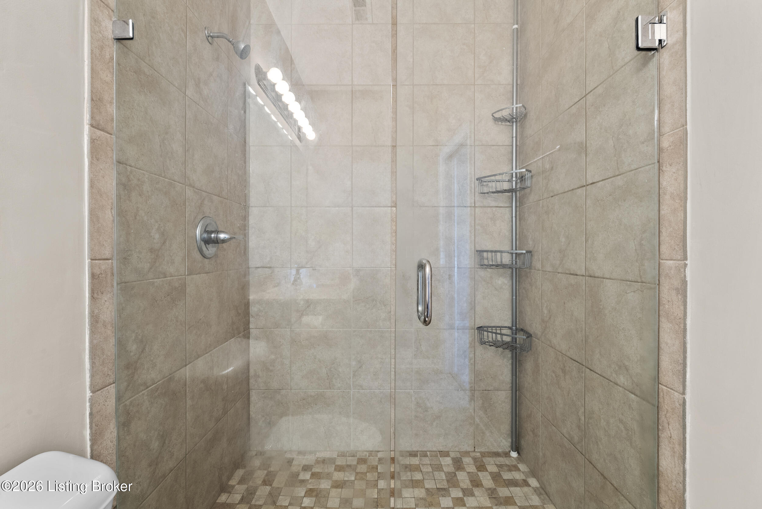 228 Mandarin Ct Property Photo 19