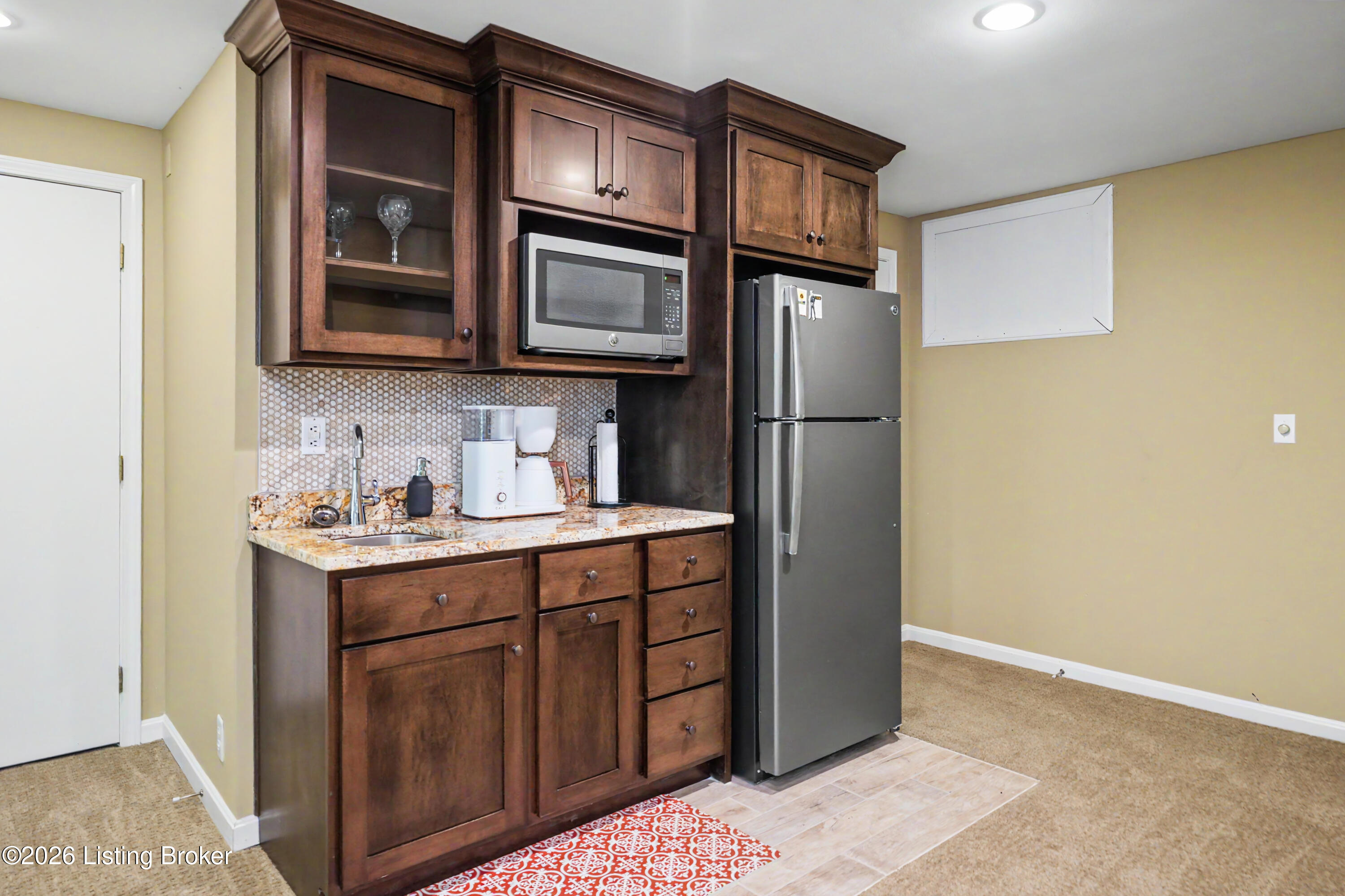 2811 Alta Vista Ct Property Photo 20