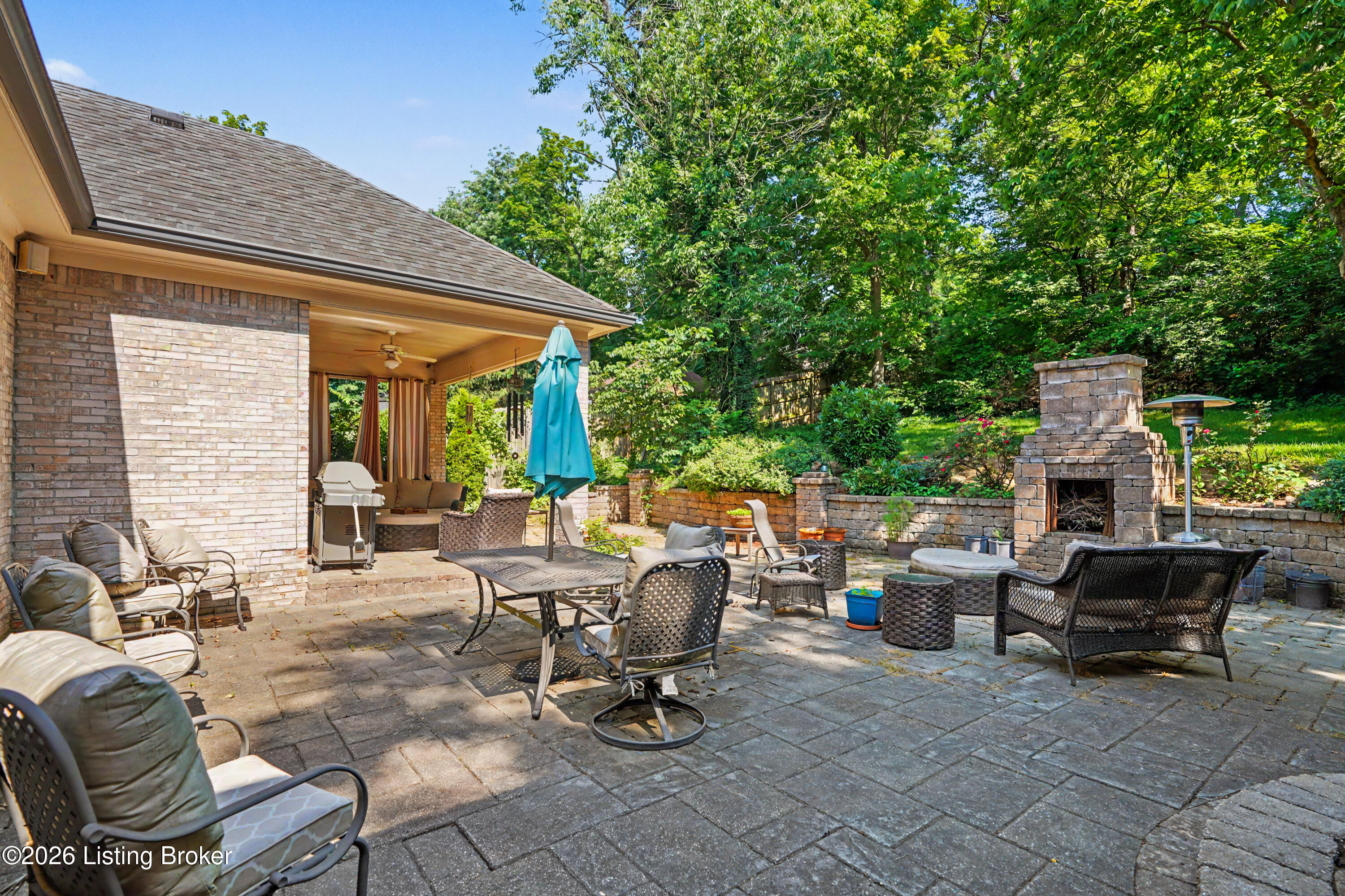 2811 Alta Vista Ct Property Photo 42