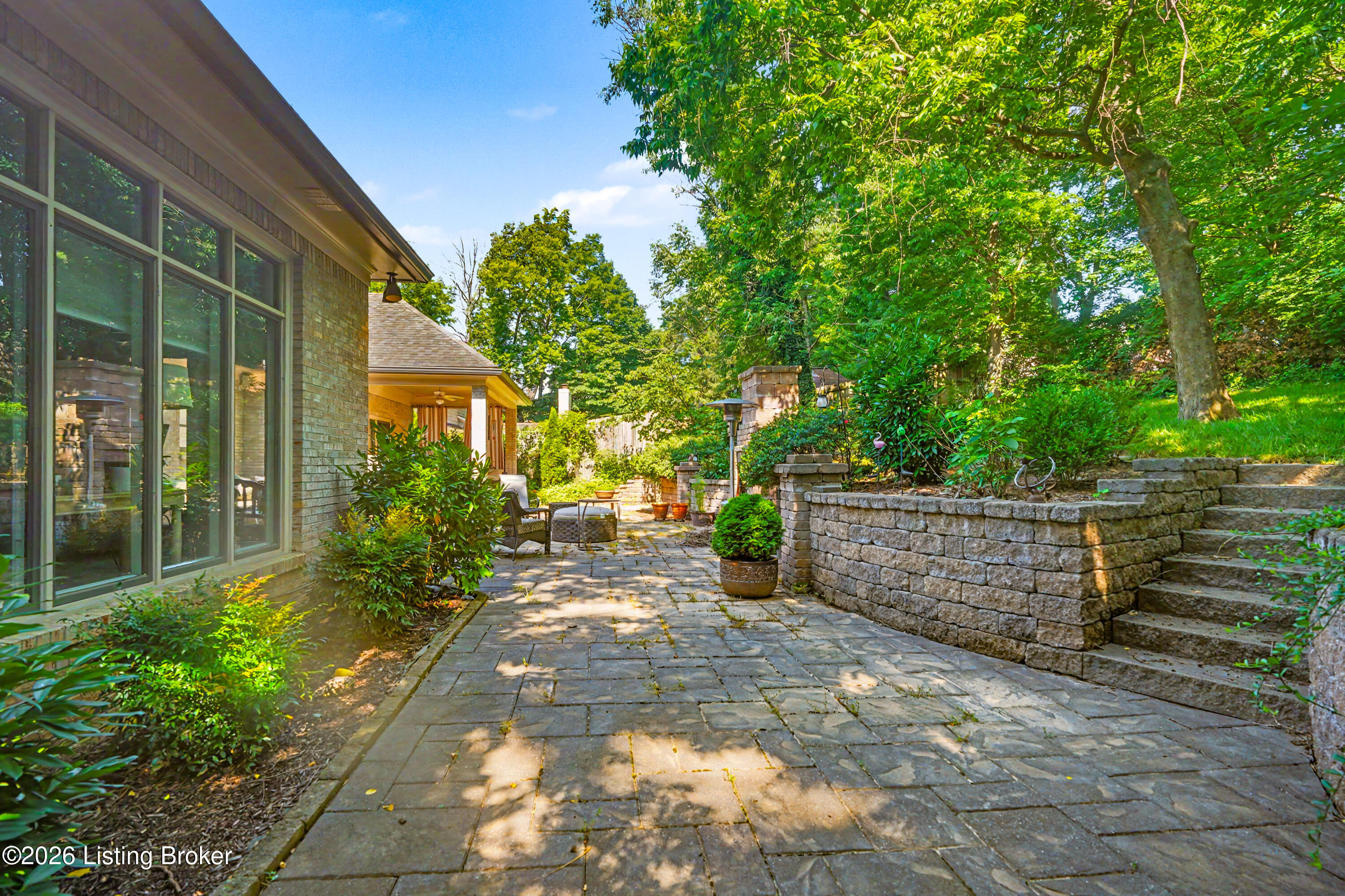2811 Alta Vista Ct Property Photo 43