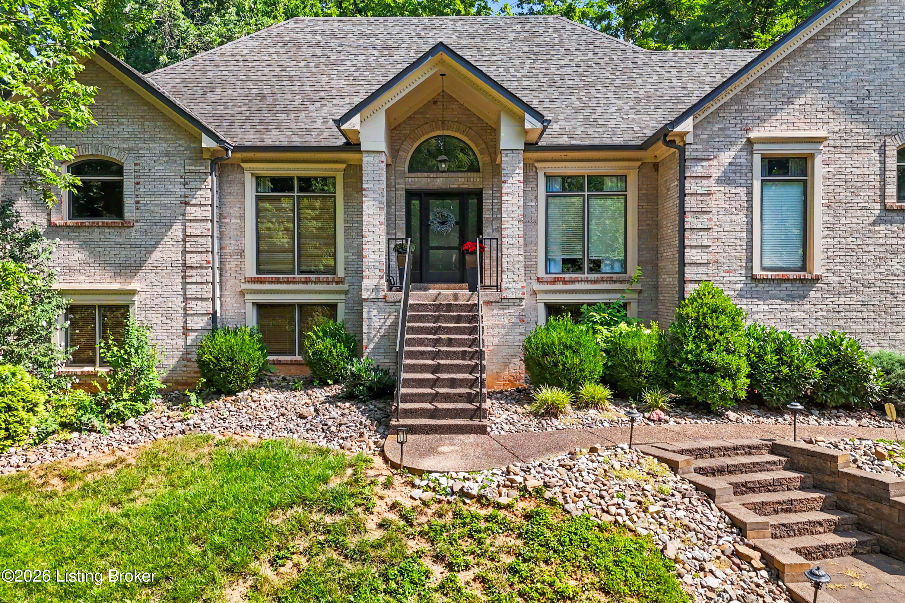 2811 Alta Vista Ct Property Photo 45