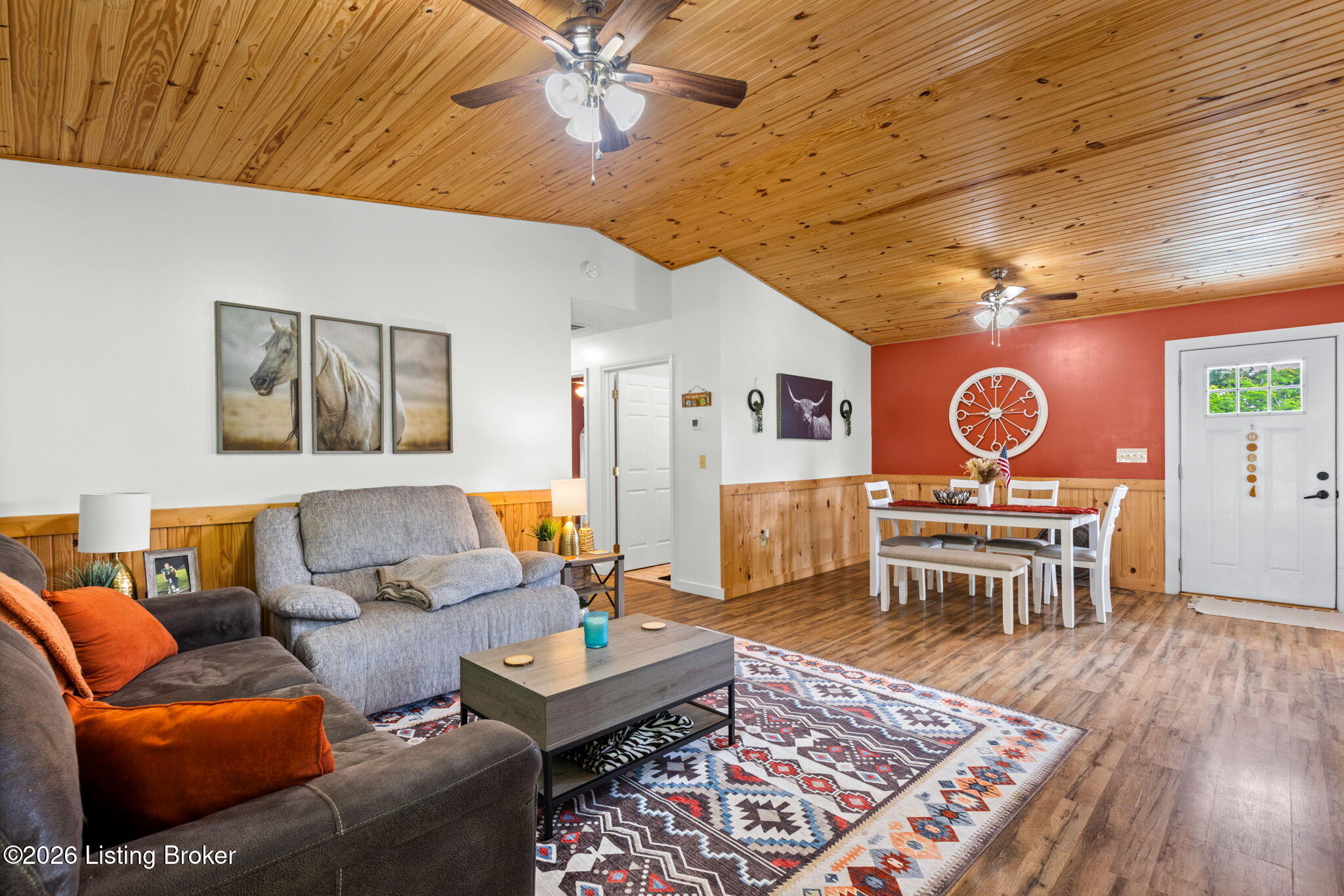 14535 S Highway 259 Property Photo 4