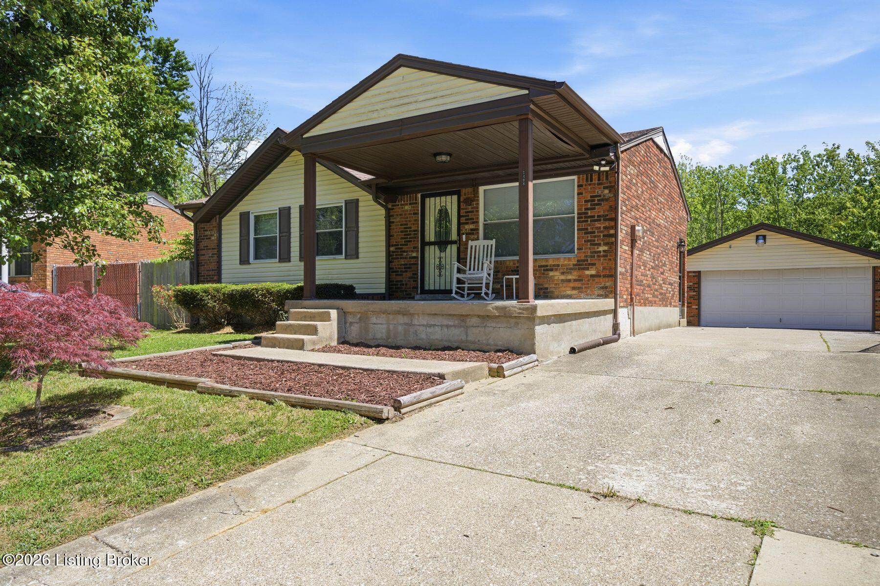 2408 Parliament Ct Property Photo 2