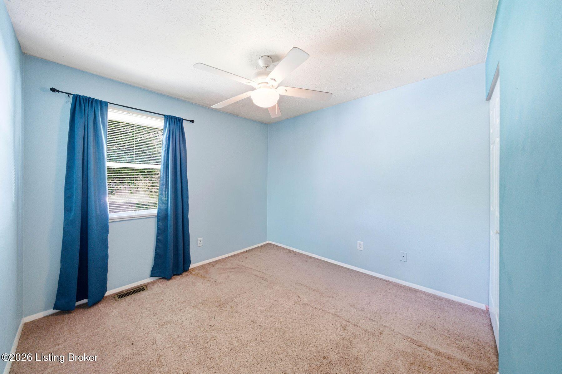 2408 Parliament Ct Property Photo 16