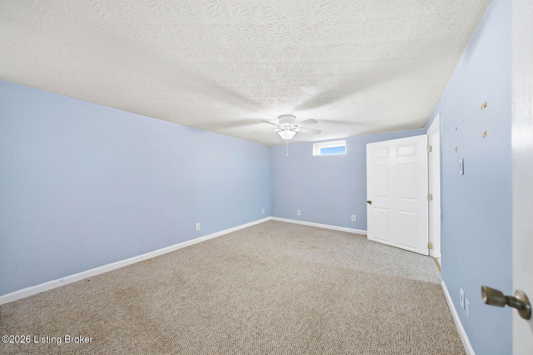 2408 Parliament Ct Property Photo 27
