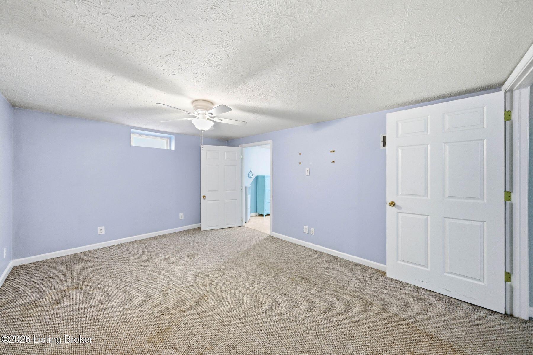 2408 Parliament Ct Property Photo 28