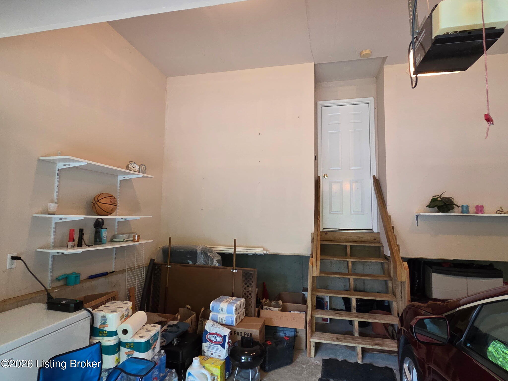 8408 Biggin Hill Ln Property Photo 13