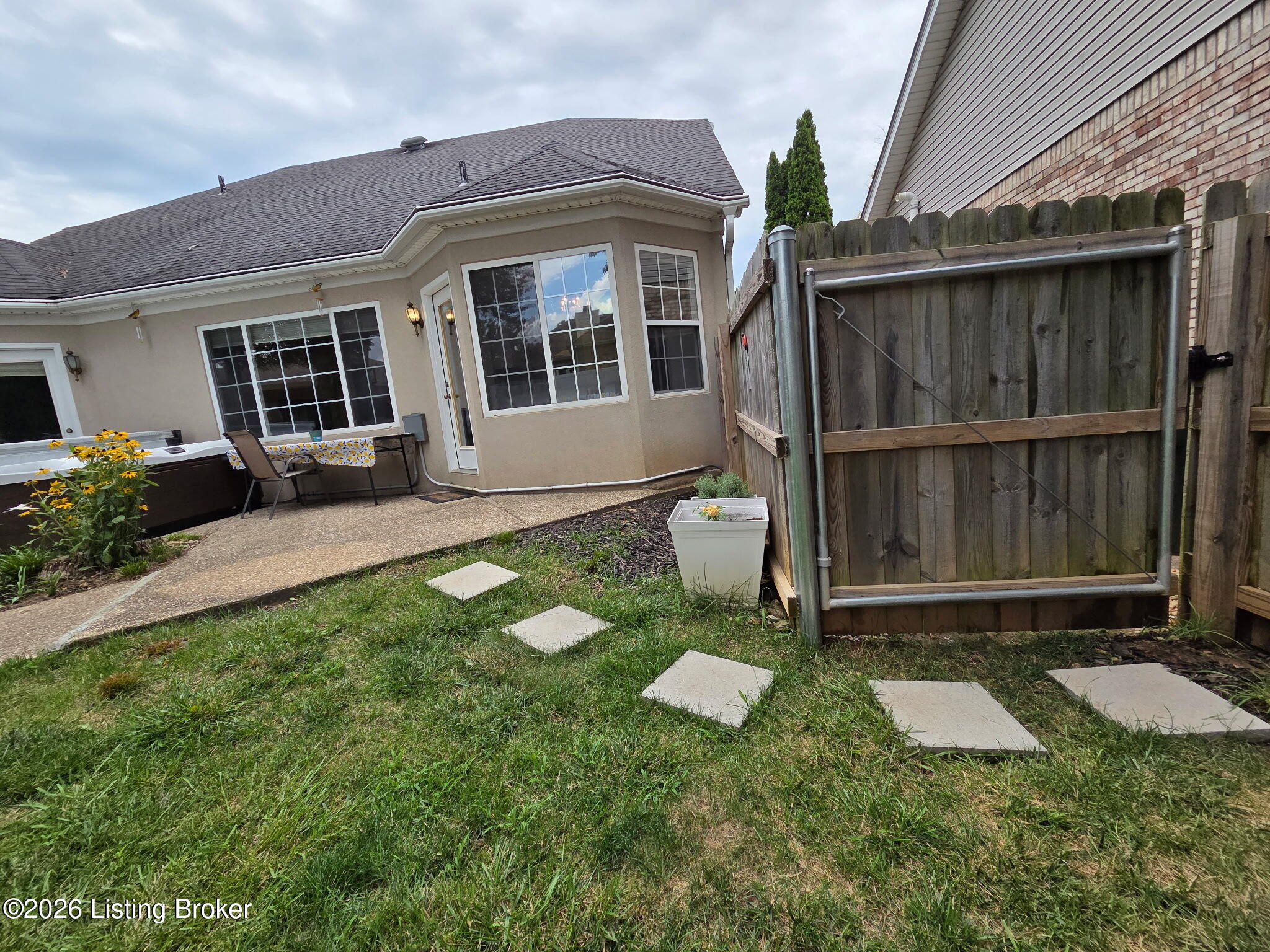 8408 Biggin Hill Ln Property Photo 18