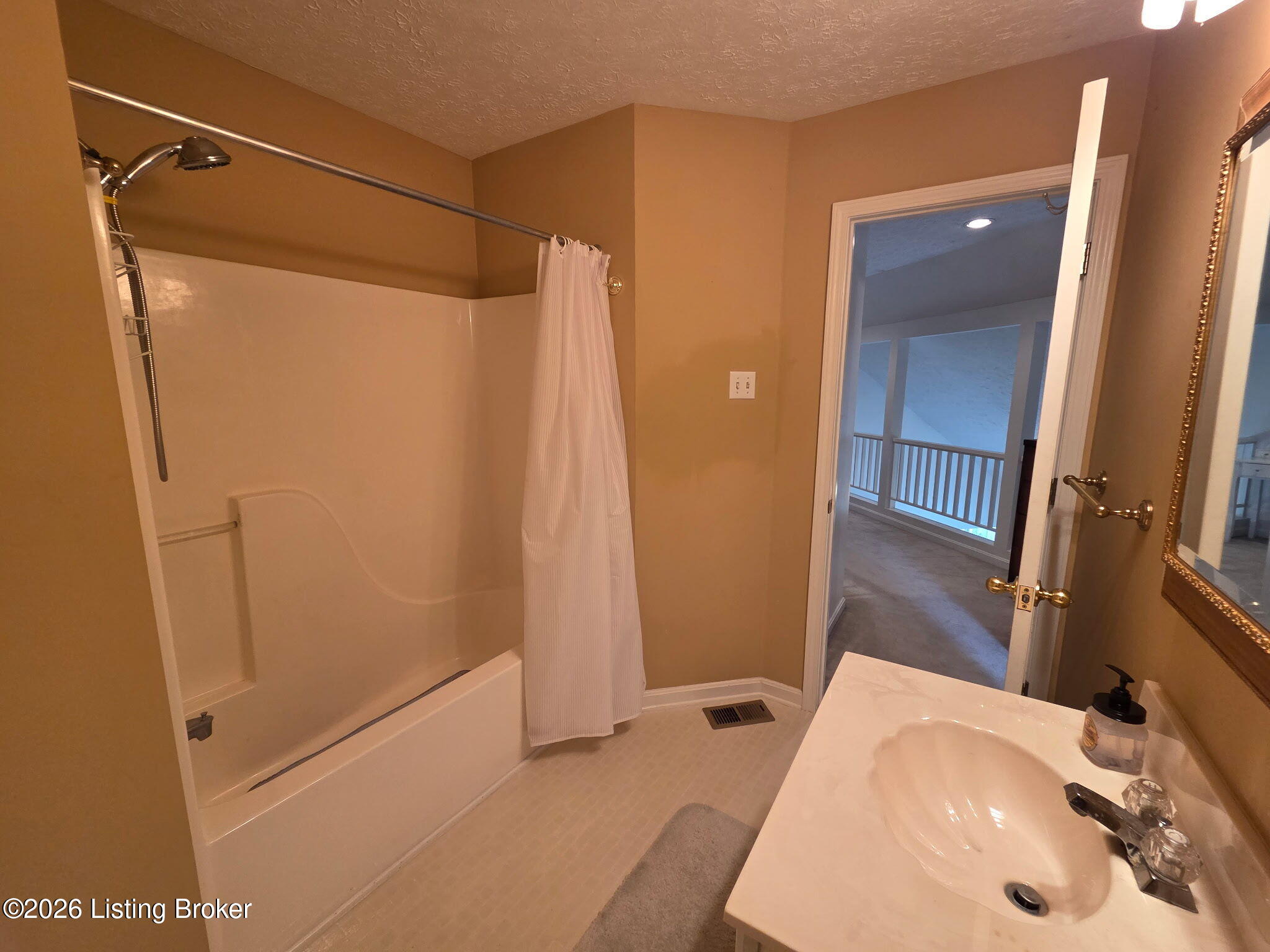 8408 Biggin Hill Ln Property Photo 90