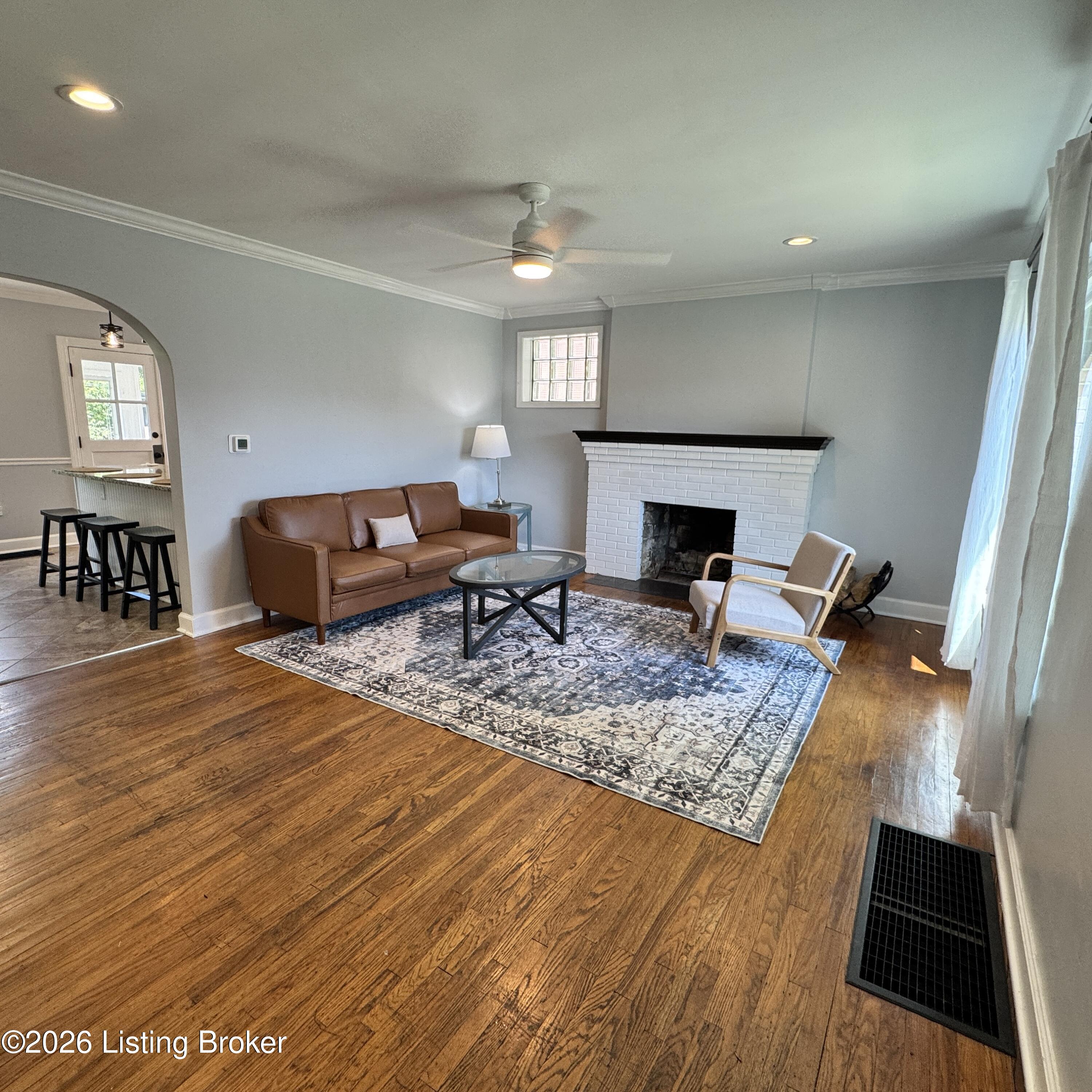 3016 Carson Way Property Photo 6