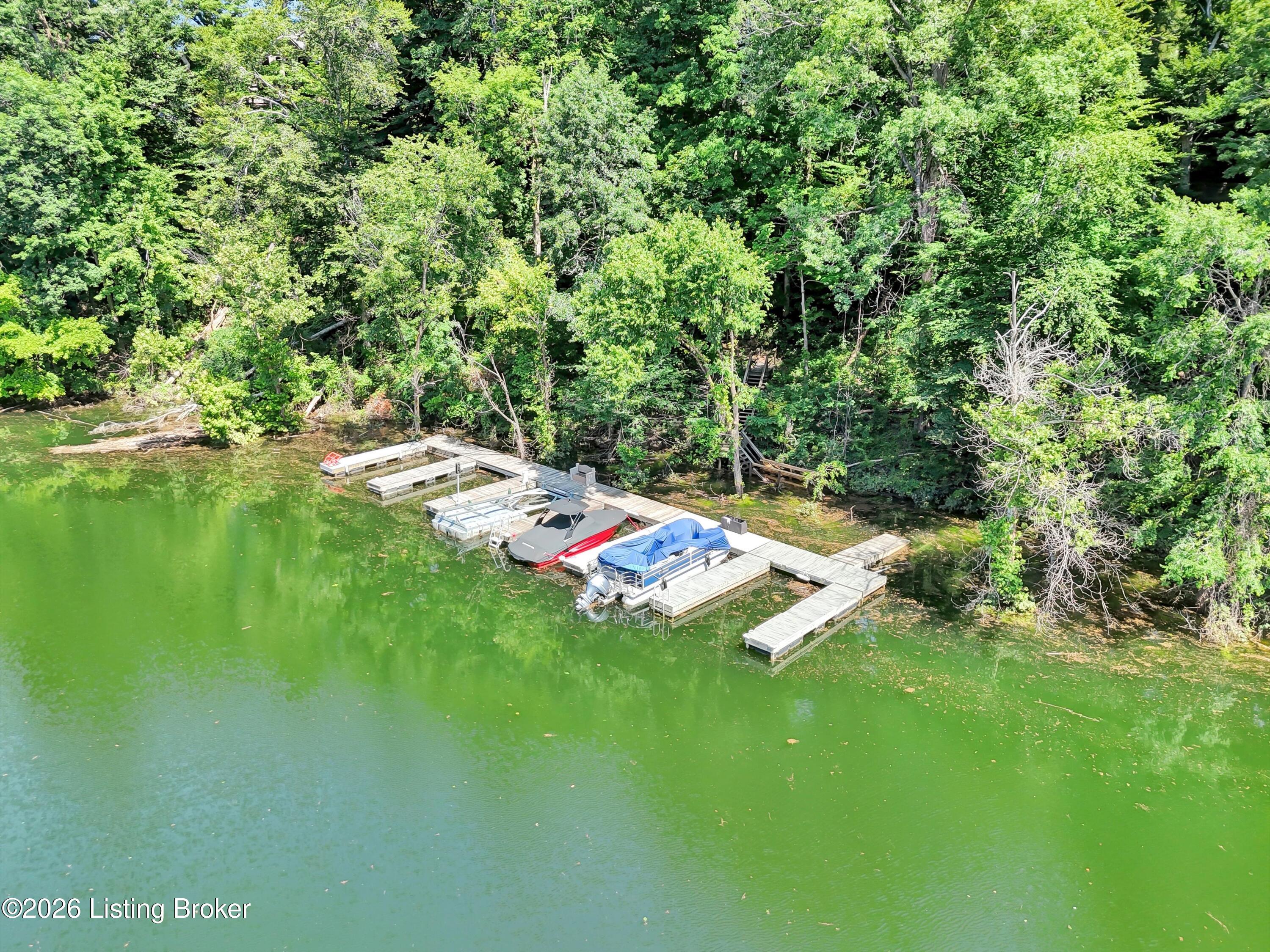 160 Serenity Cove Ln Property Photo 35