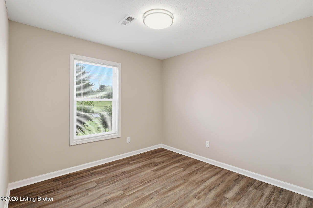 241 W French St Property Photo 15