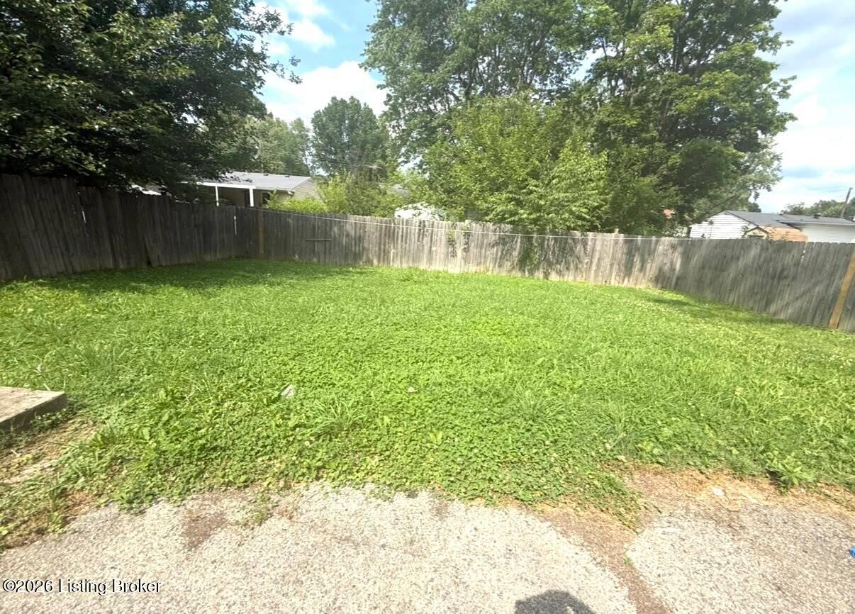 5117 Alba Way Property Photo 5