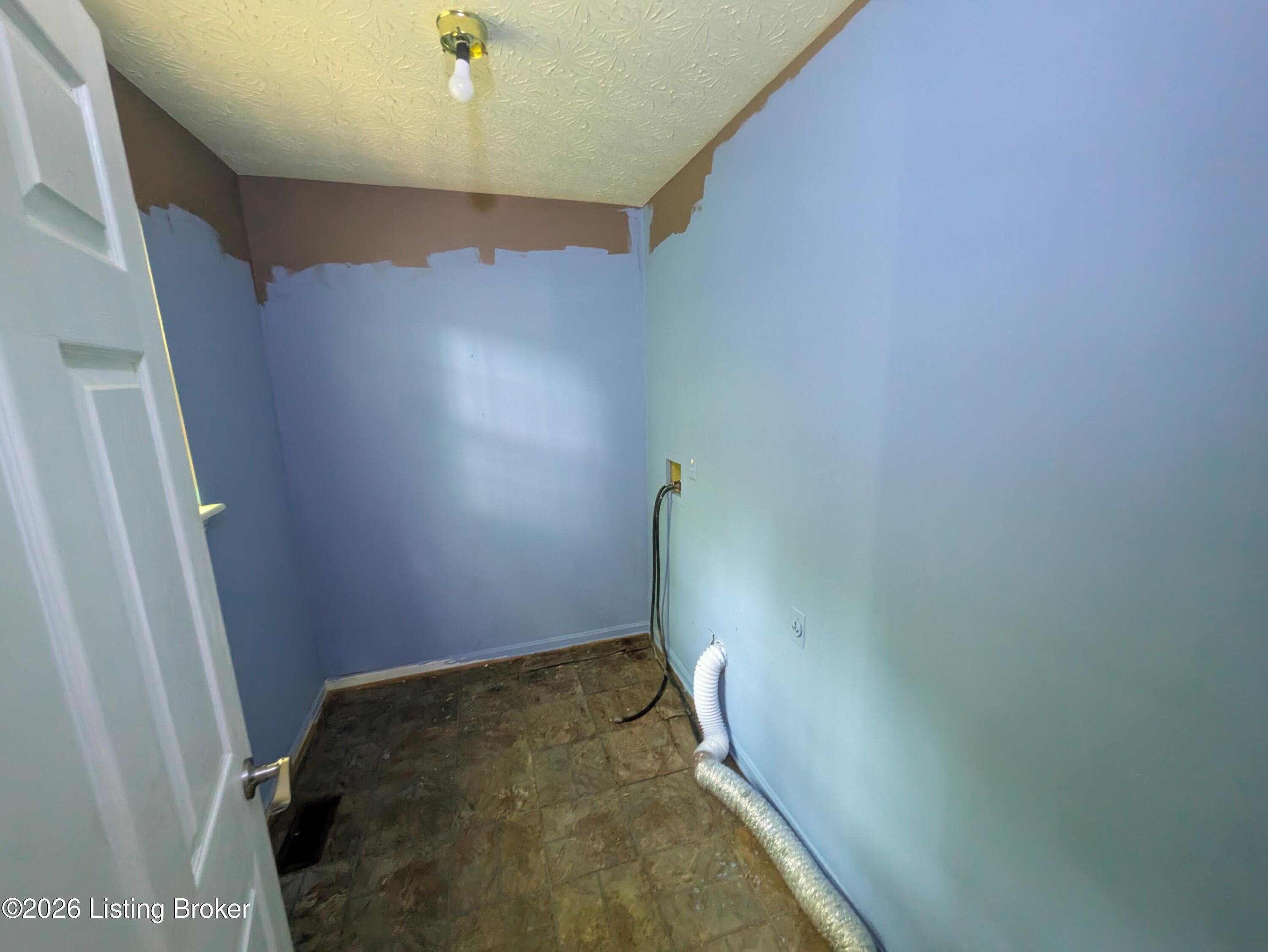 127 Clearview Dr Property Photo 14