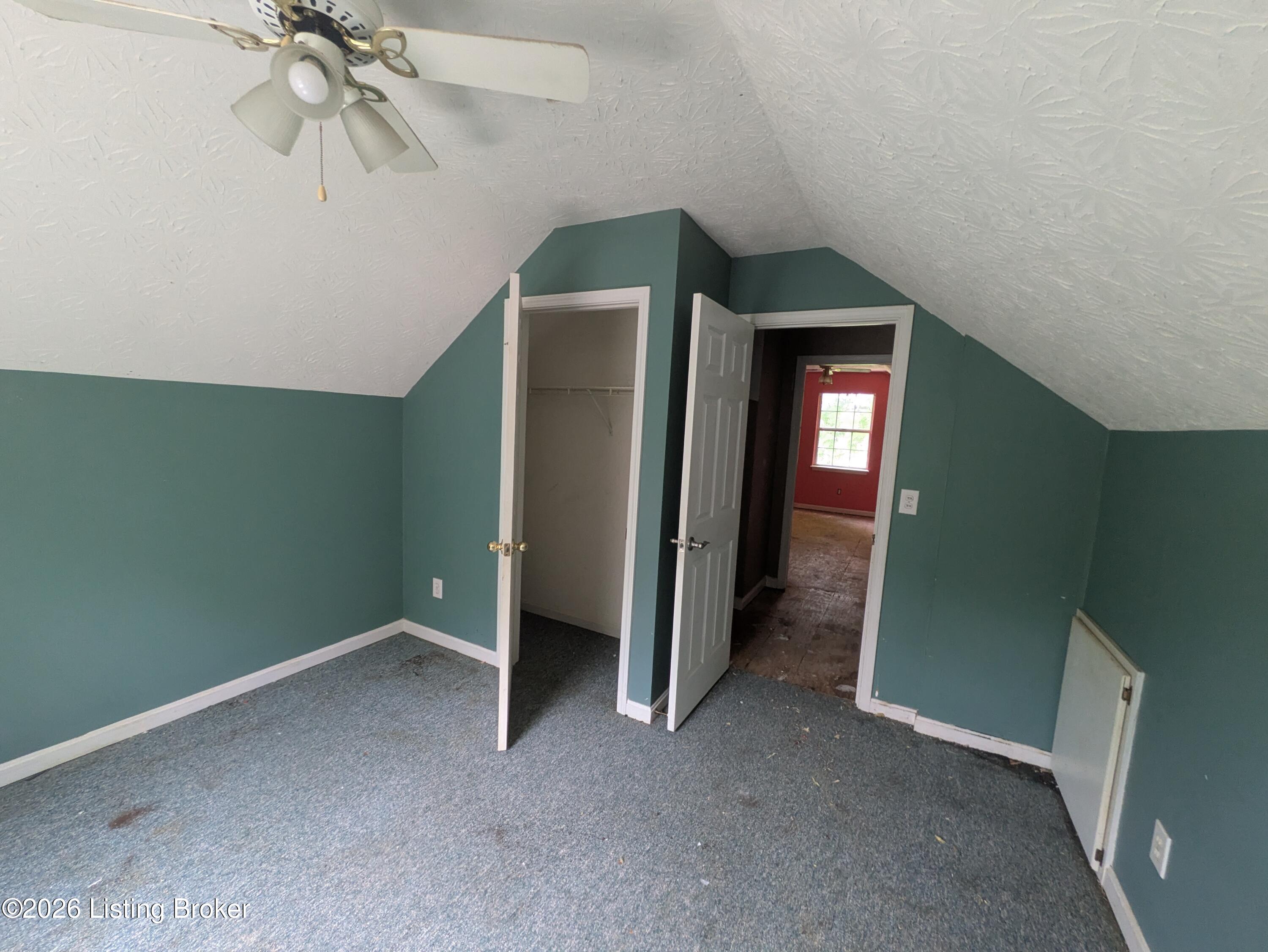 127 Clearview Dr Property Photo 20