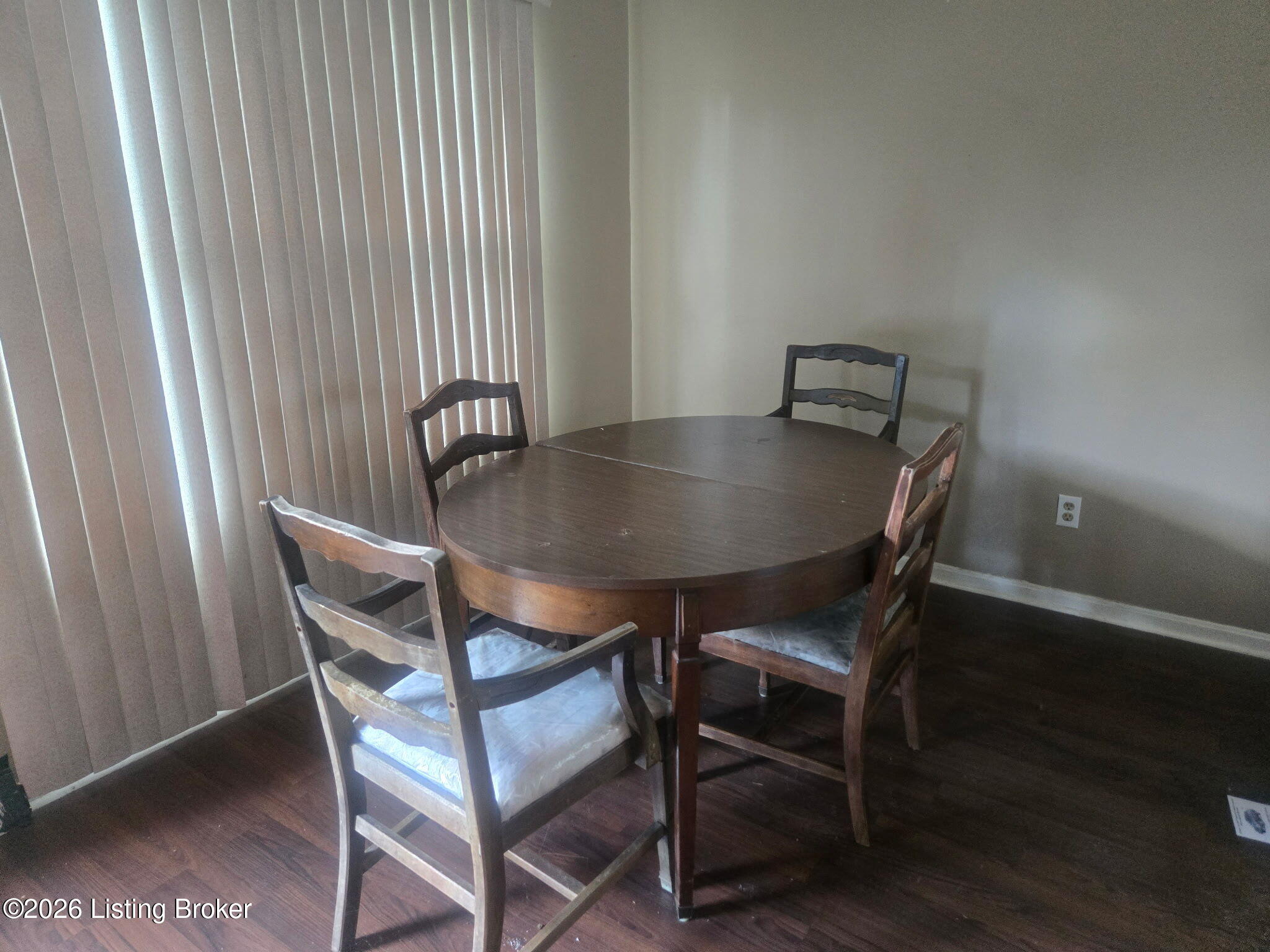 262 Indiana Trail Property Photo 5