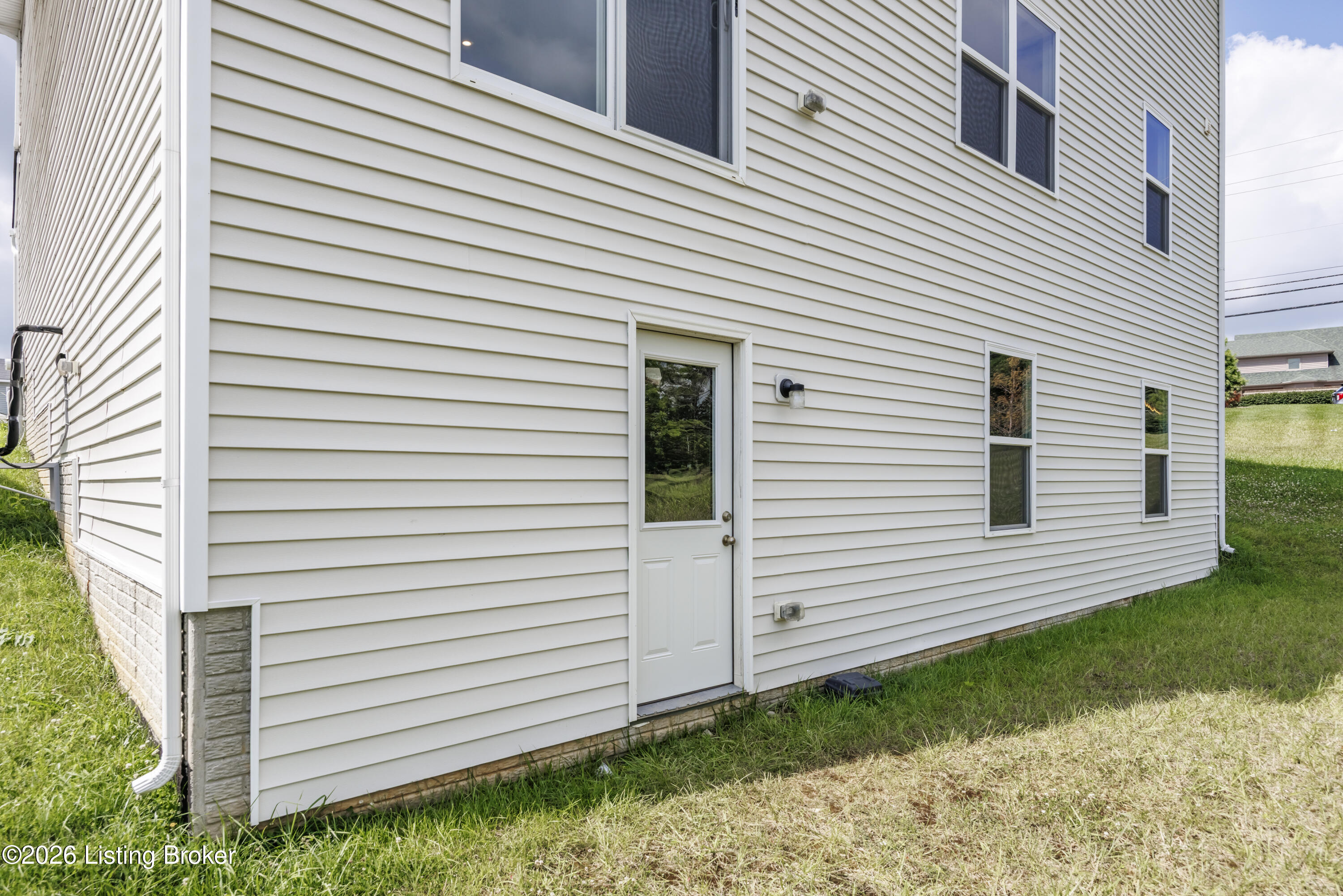 1803 Cherry Glen Dr Property Photo 7