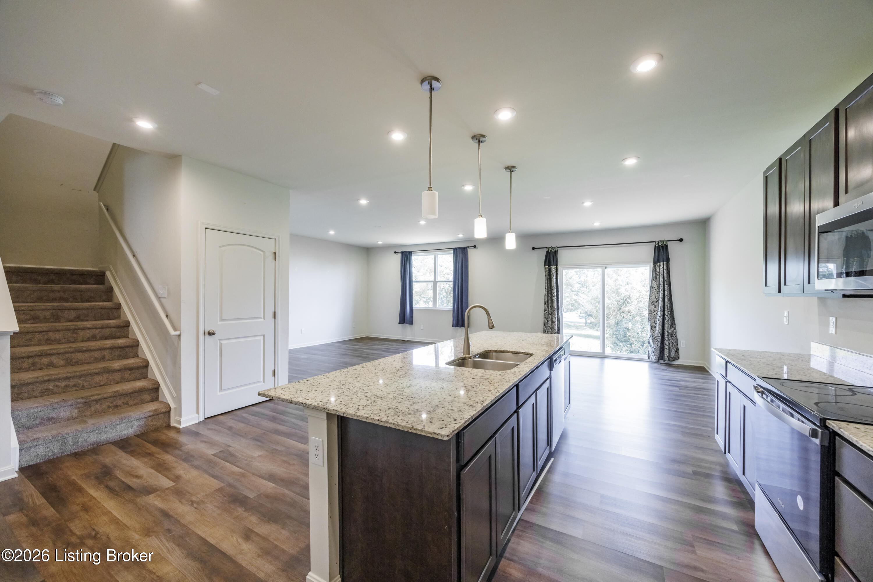 1803 Cherry Glen Dr Property Photo 15